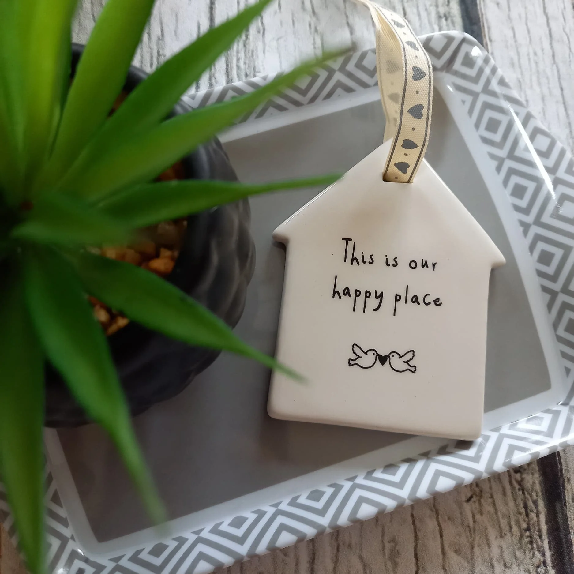 Hanging Heart 'Anytime is wine time' — No.84 Accessories & Gifts