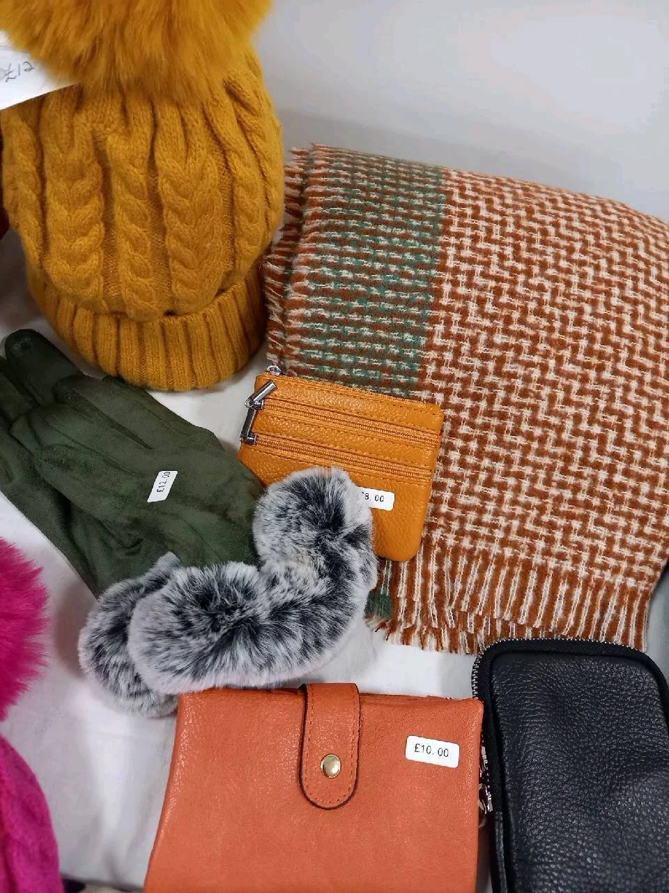 No.84 Accessories & Gifts