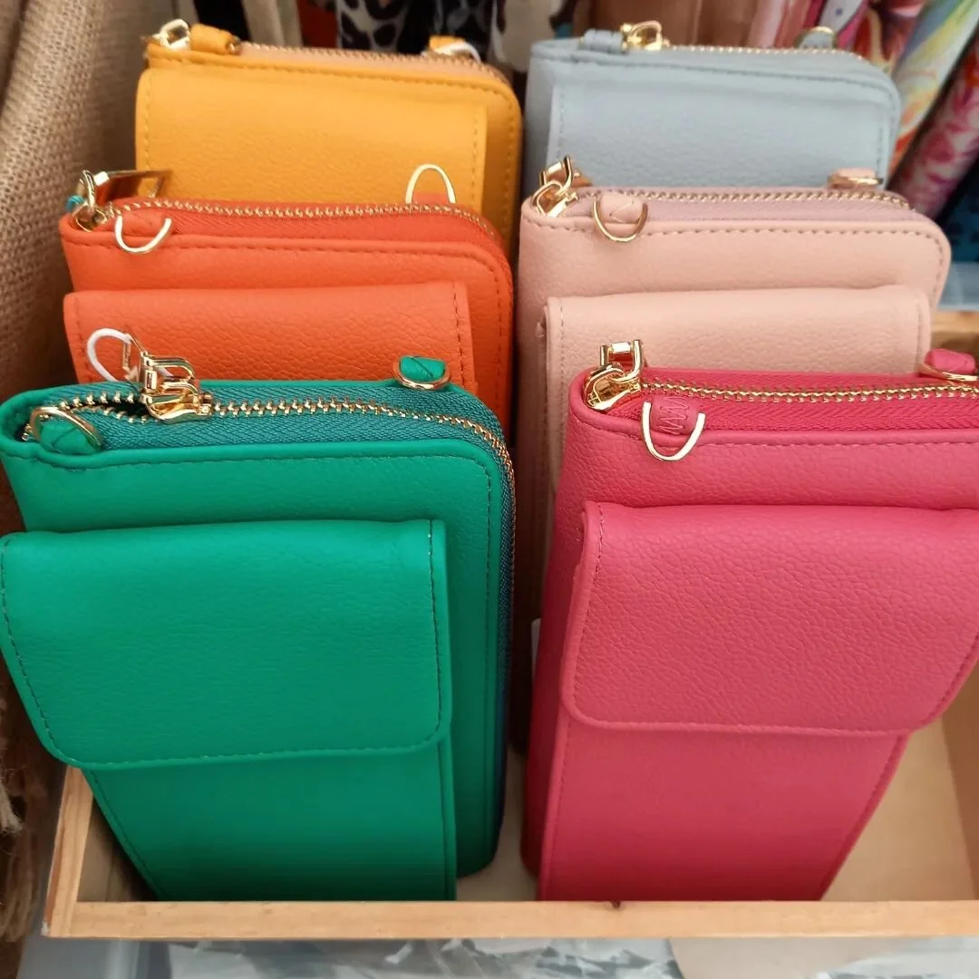 Some gorgeous colours in our fab purse bags &pound;15 💕

#basingstokesmallbusiness #Basingstoke #shoplocalbasingstoke #basingstokebusiness #affordableaccessories #pursebag #no84accessories #hampshirebusiness #hampshirelife #shopsmallbasingstoke