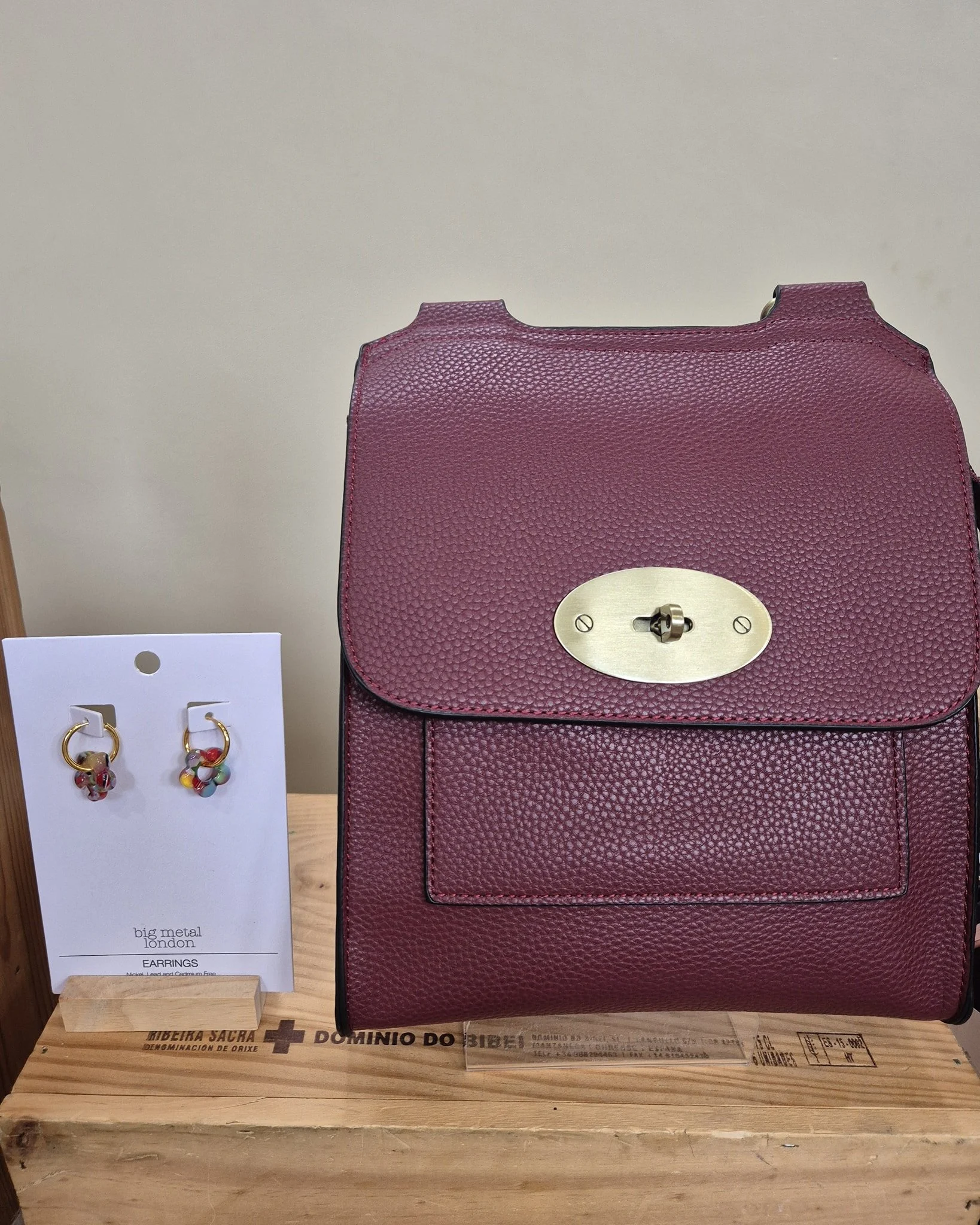 This Saturday we will be at @silchestervillagemarket 10am-12 noon 😊 

This is our last visit to Silchester Village Market this year - please let me know if you would like me to bring anything in particular for you to look at 🎄🎄🎄 

#supportlocalba