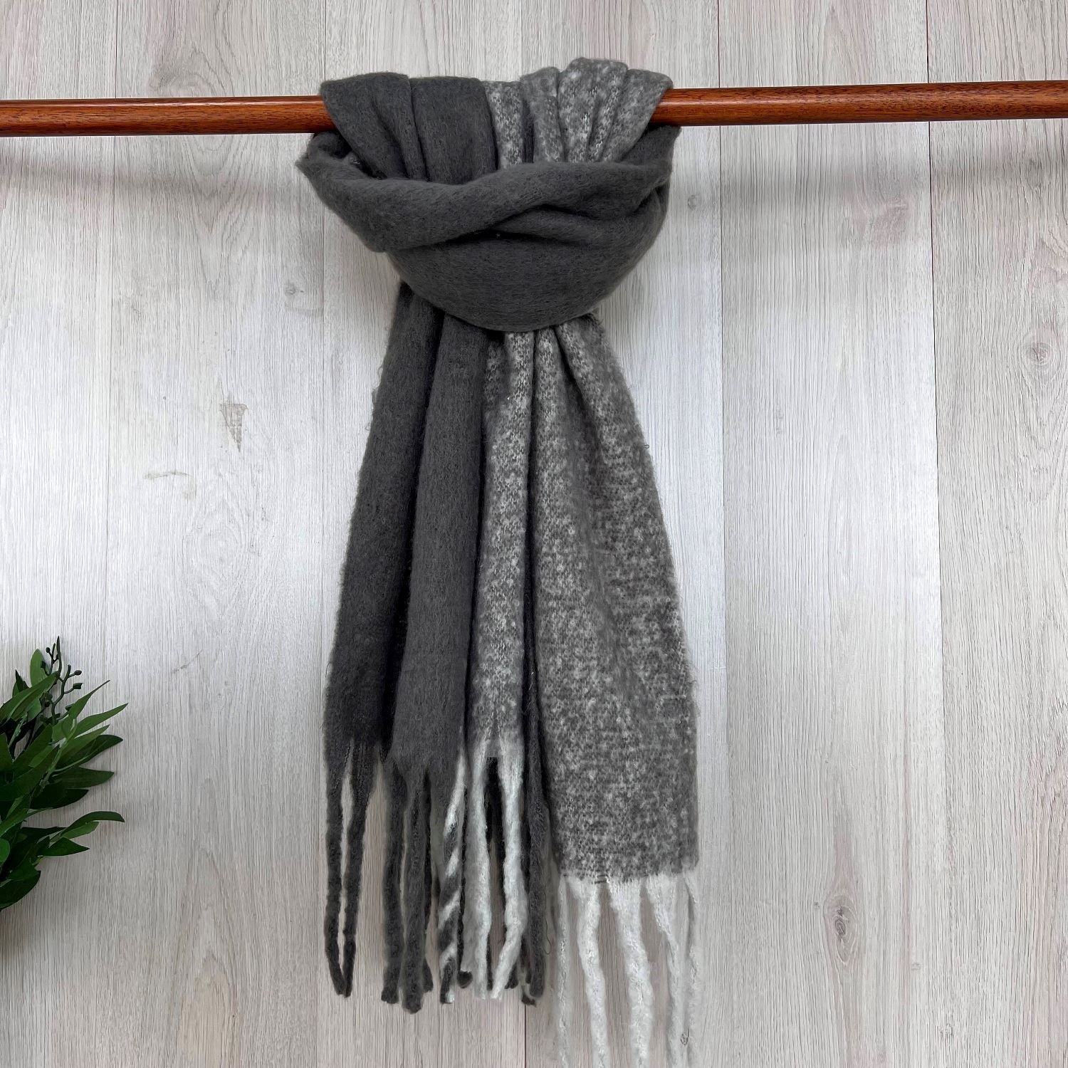 Two Tone Chunky Scarf - Grey