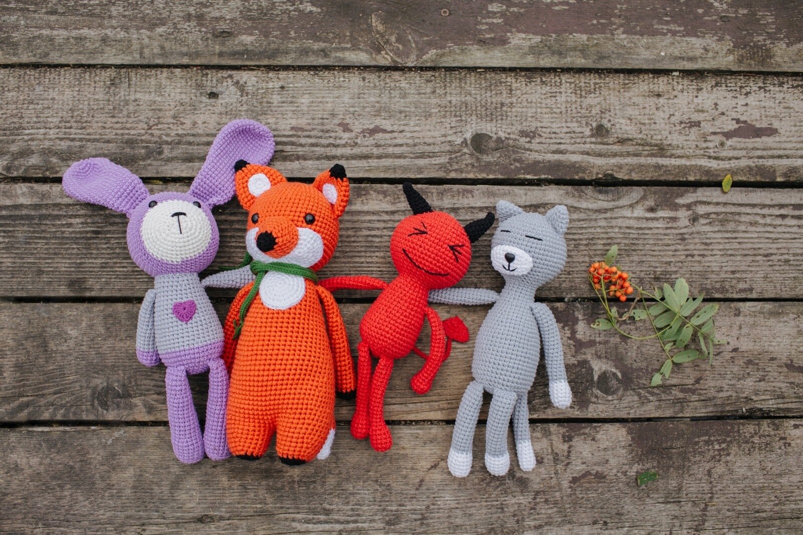 Dressupaby · Handmade Baby Clothes · Soft Toys · Knit · Crochet