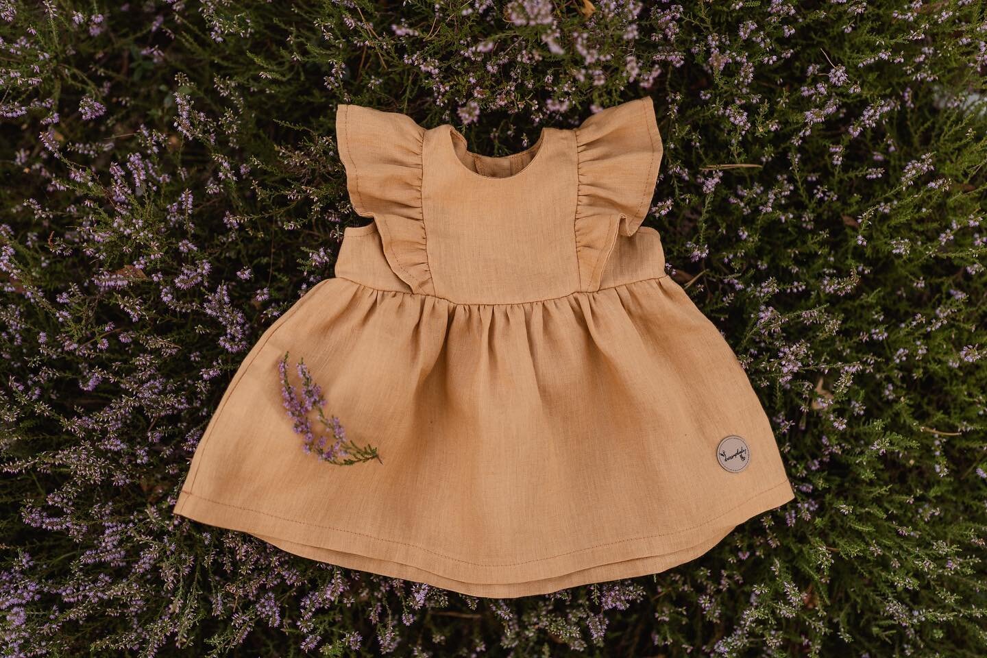 Frill and chill! This adorable, light and breathable dress👗 is perfect for summer. Made from 100% linen, it is kind to the skin. 

#linendress #summercollection #peaceful #ecofriendly #babydress #ethicalbrand #mustarddress #babyootd #sustainablefash