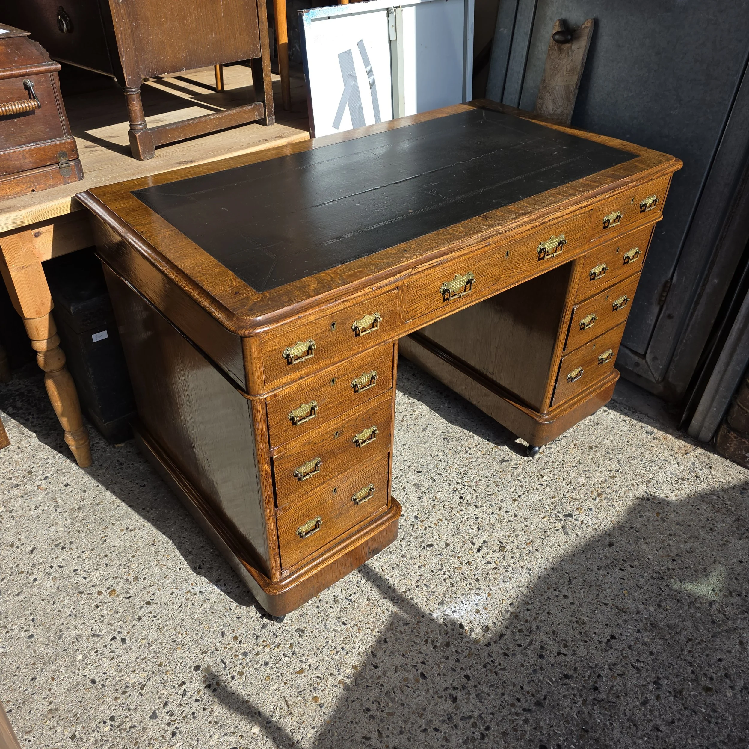 £325 - oak 9 drawer desk antique - 122cm wide 67cm deep 80cm high