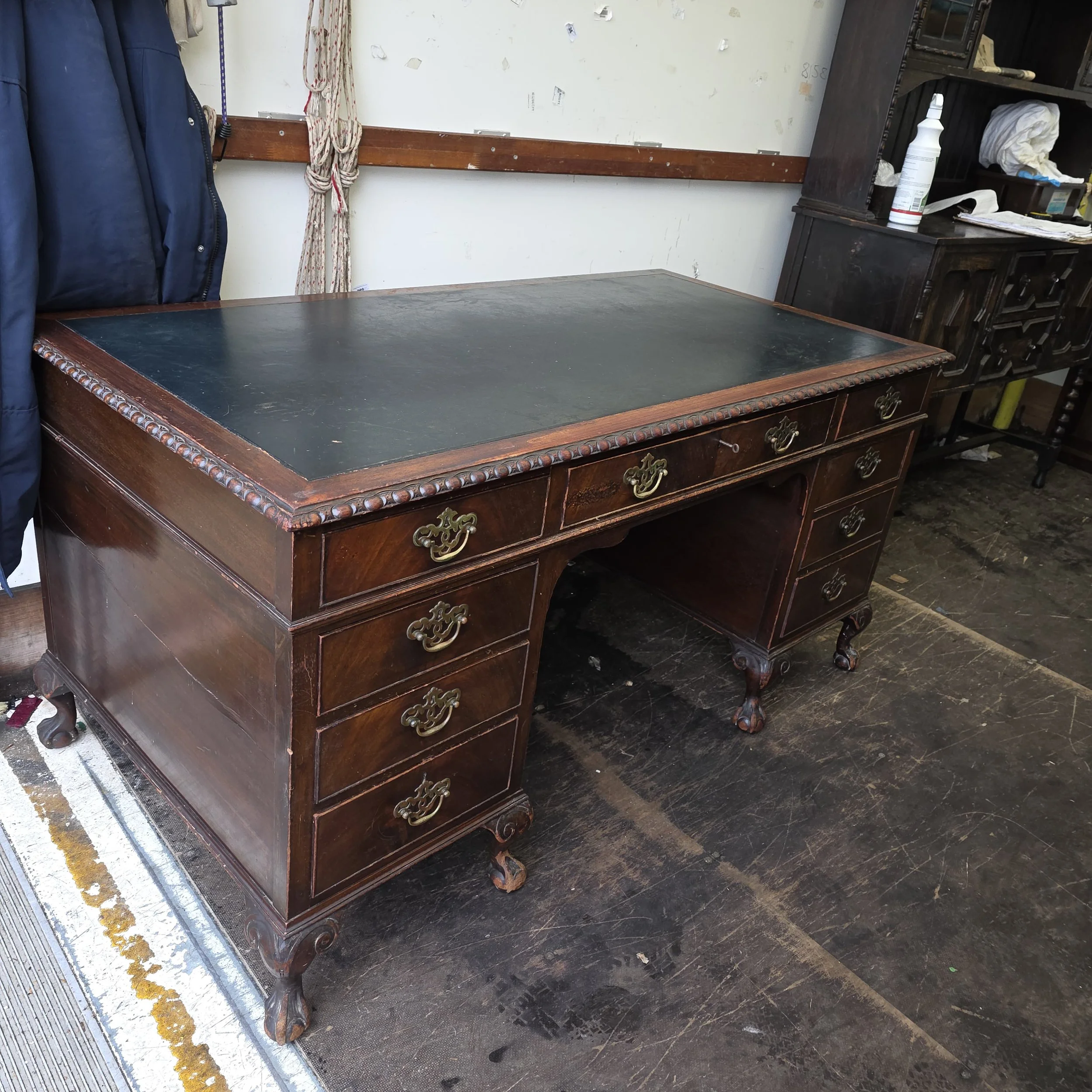£195 - waring and gillows  desk - 152cm wide 77cm deep 76cm high