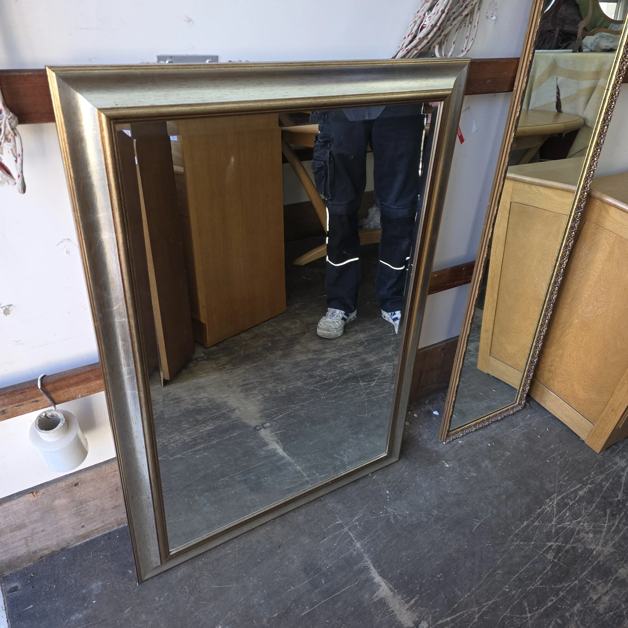 £40 - mirror