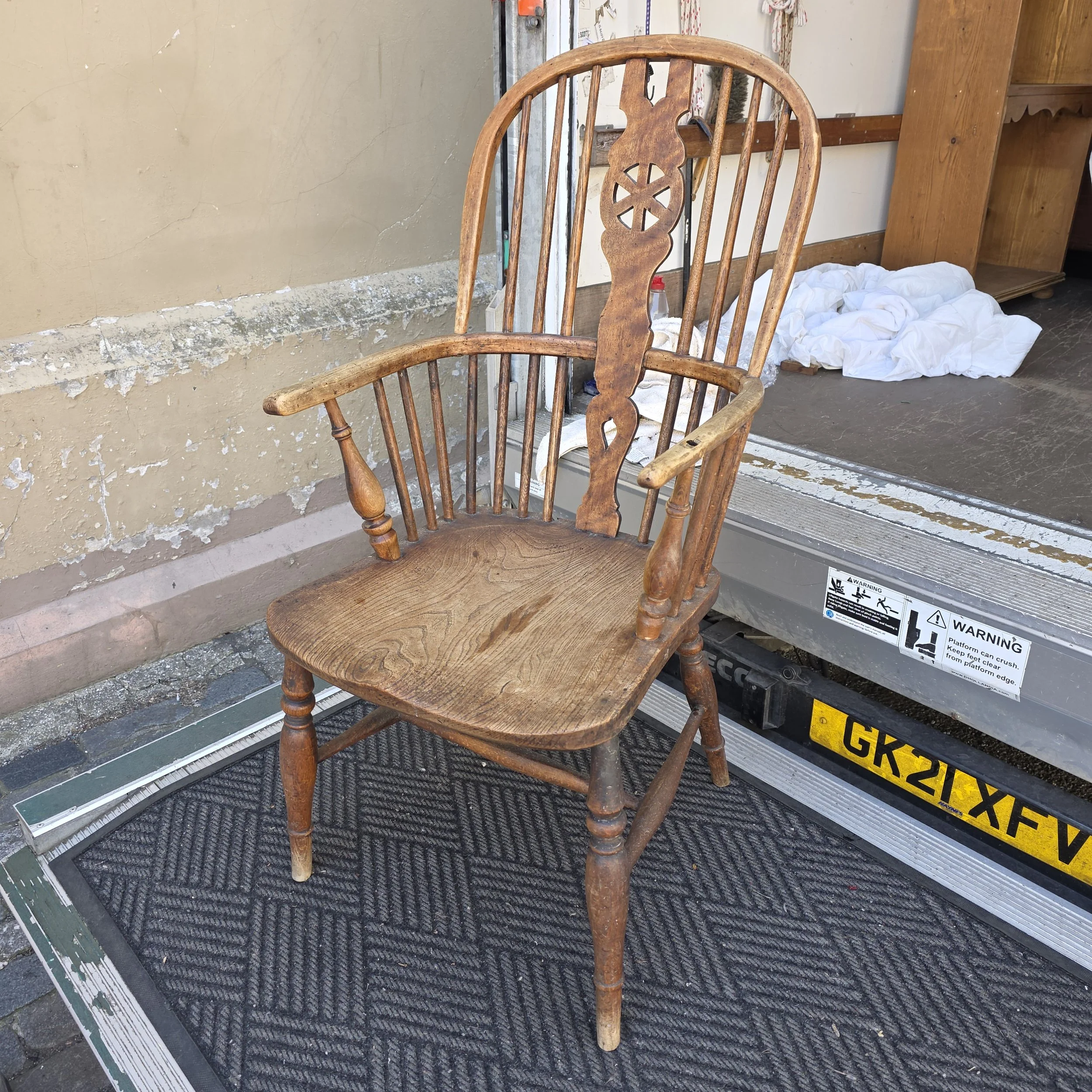 £50 - antique windsor carver chair needs loving
