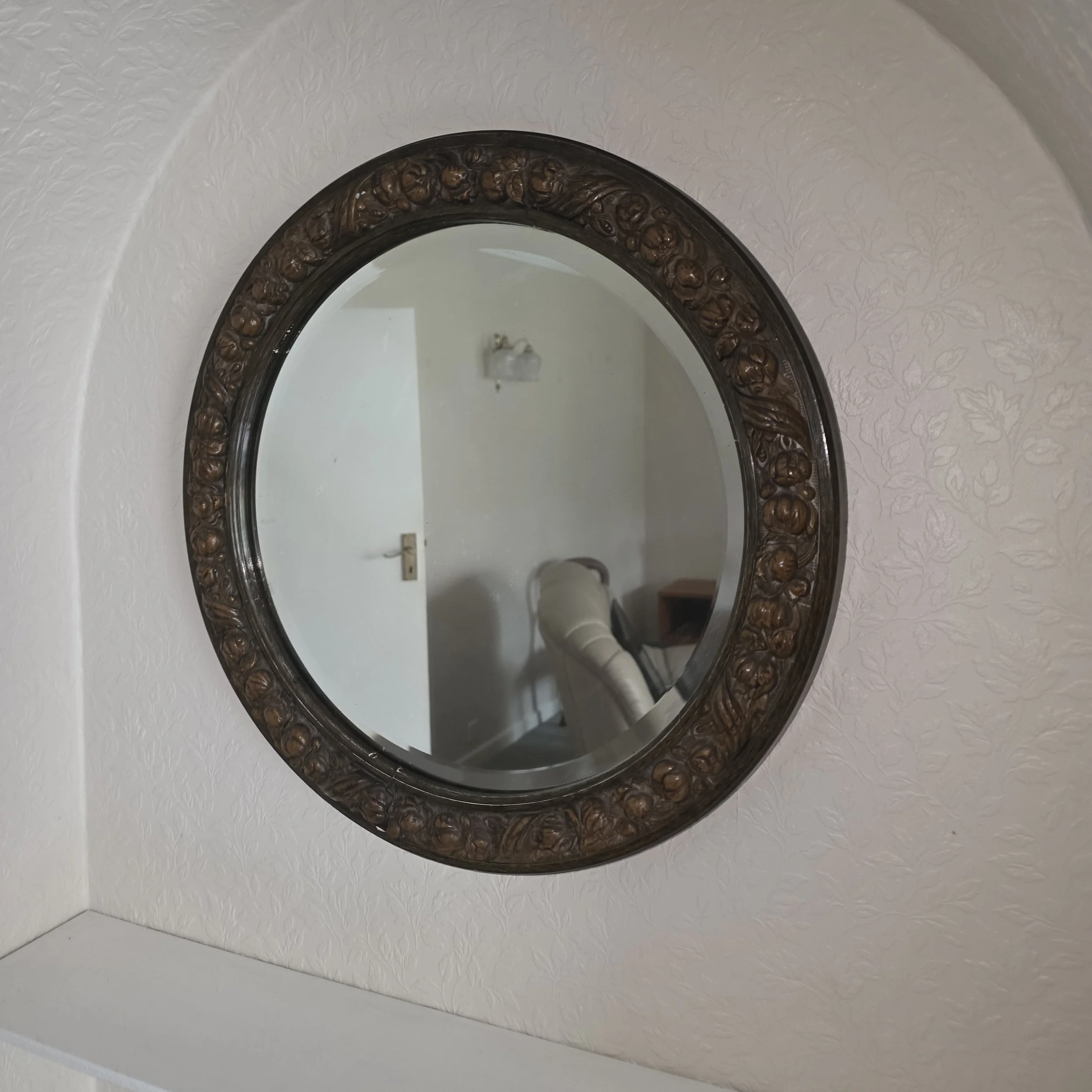 £50 - round mirror - 44cm across
