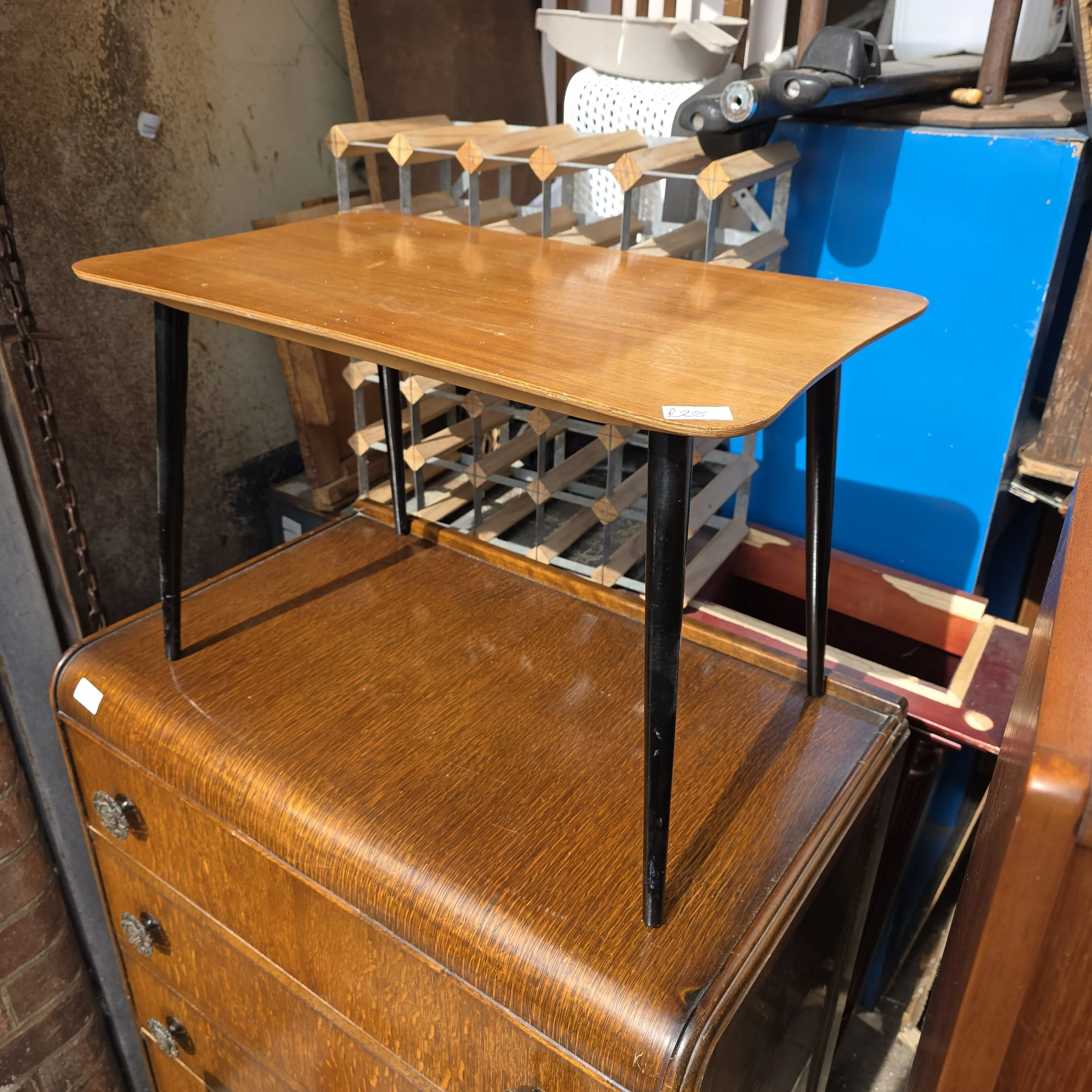 £25 - small table - 64cm wide 38cm deep 40cm high
