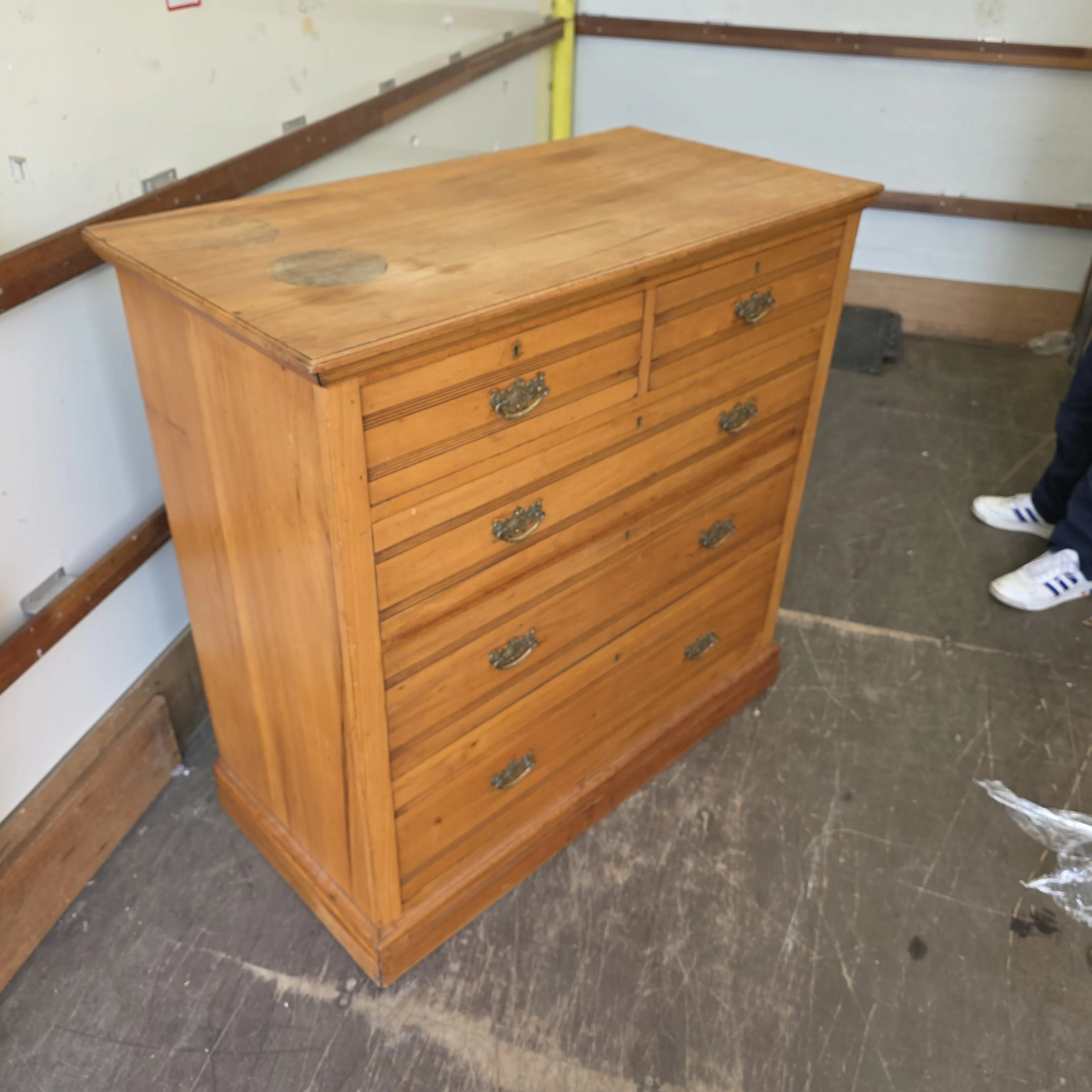 £125 - satin walnut antique chest of drawers  - 108cm wide 54cm deep 106cm high