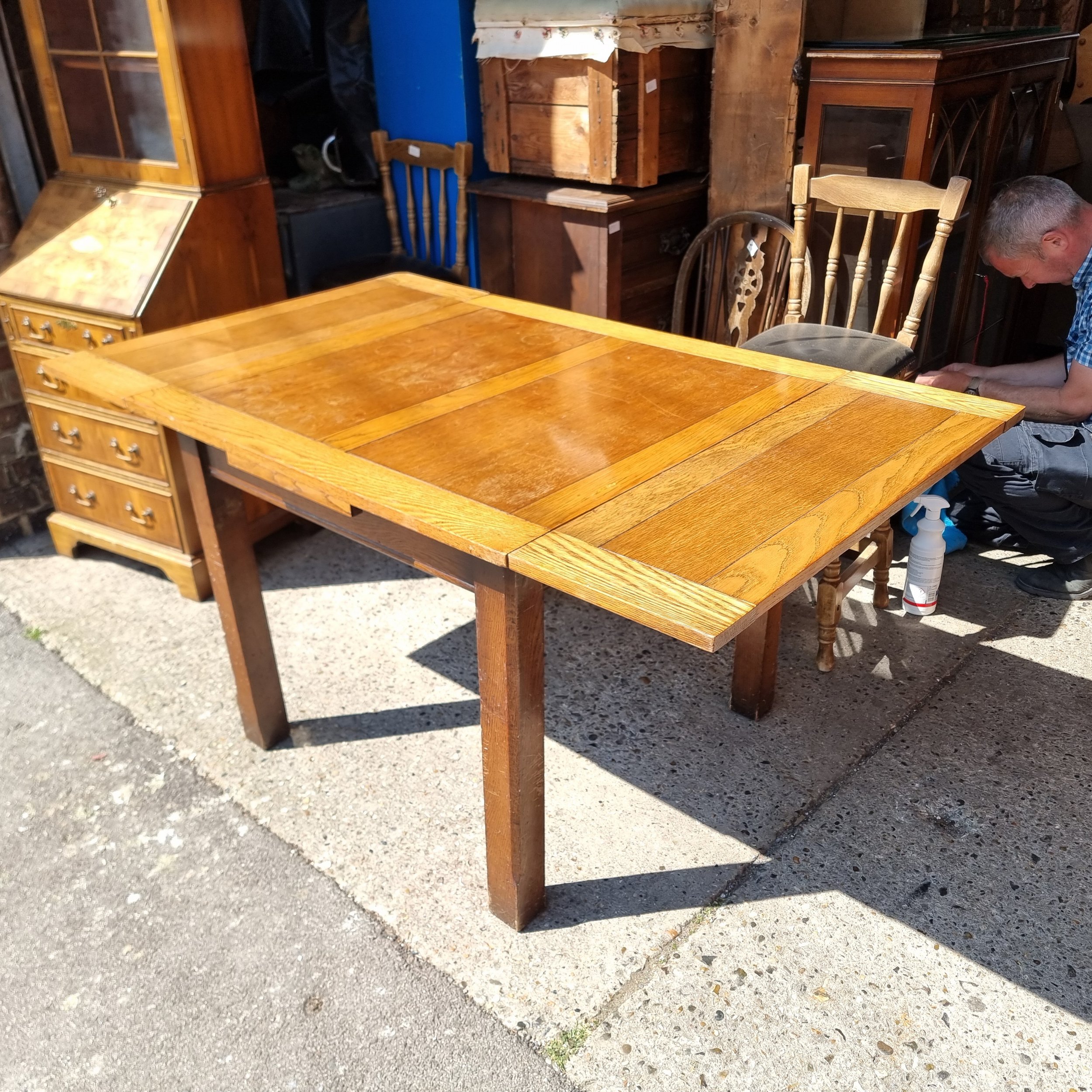 £135 draw leaf table - 152cm wide open - 91cm wide closed x 91cm deep x 76cm high
