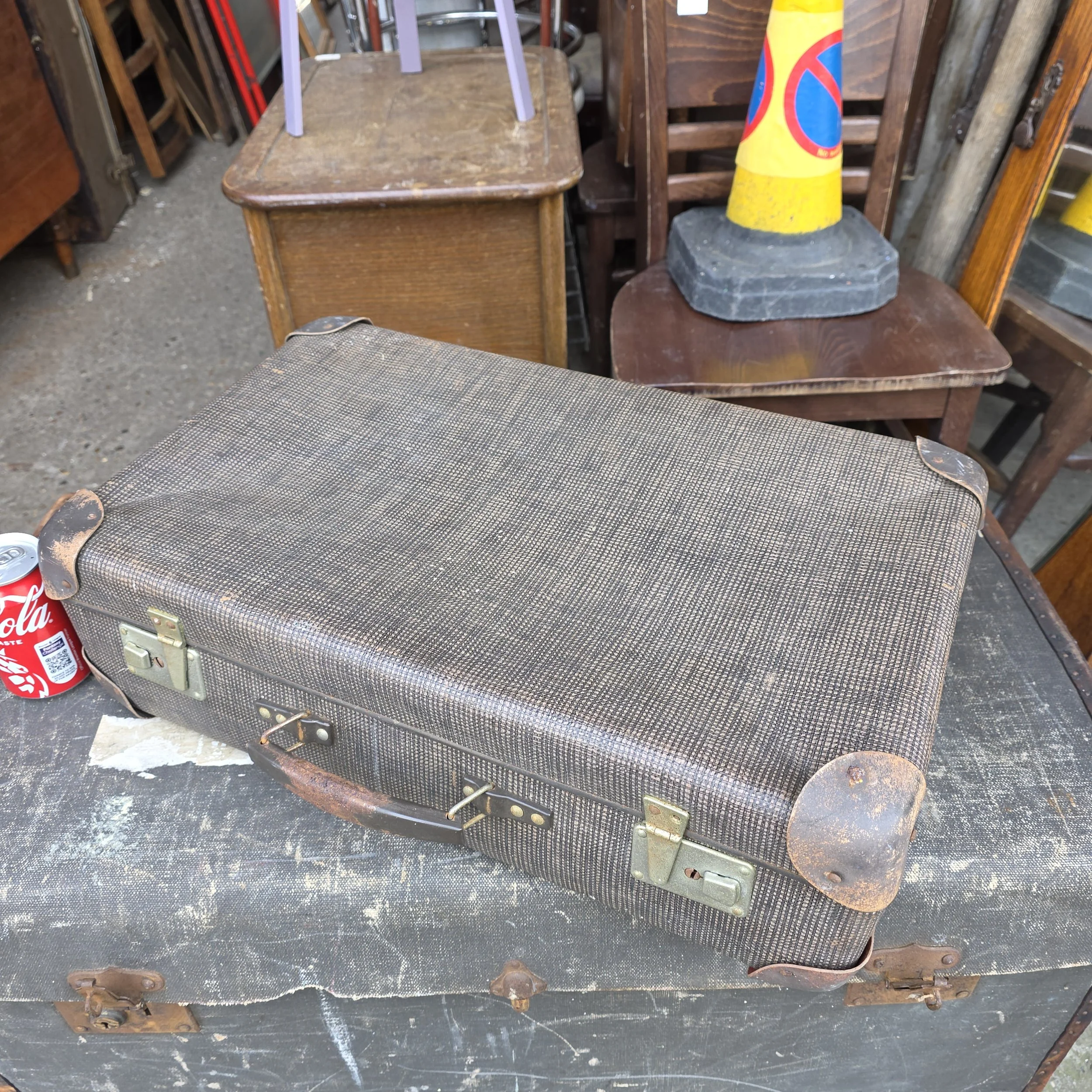 £10 - suitcase  - 56cm wide 33cm deep 17cm high