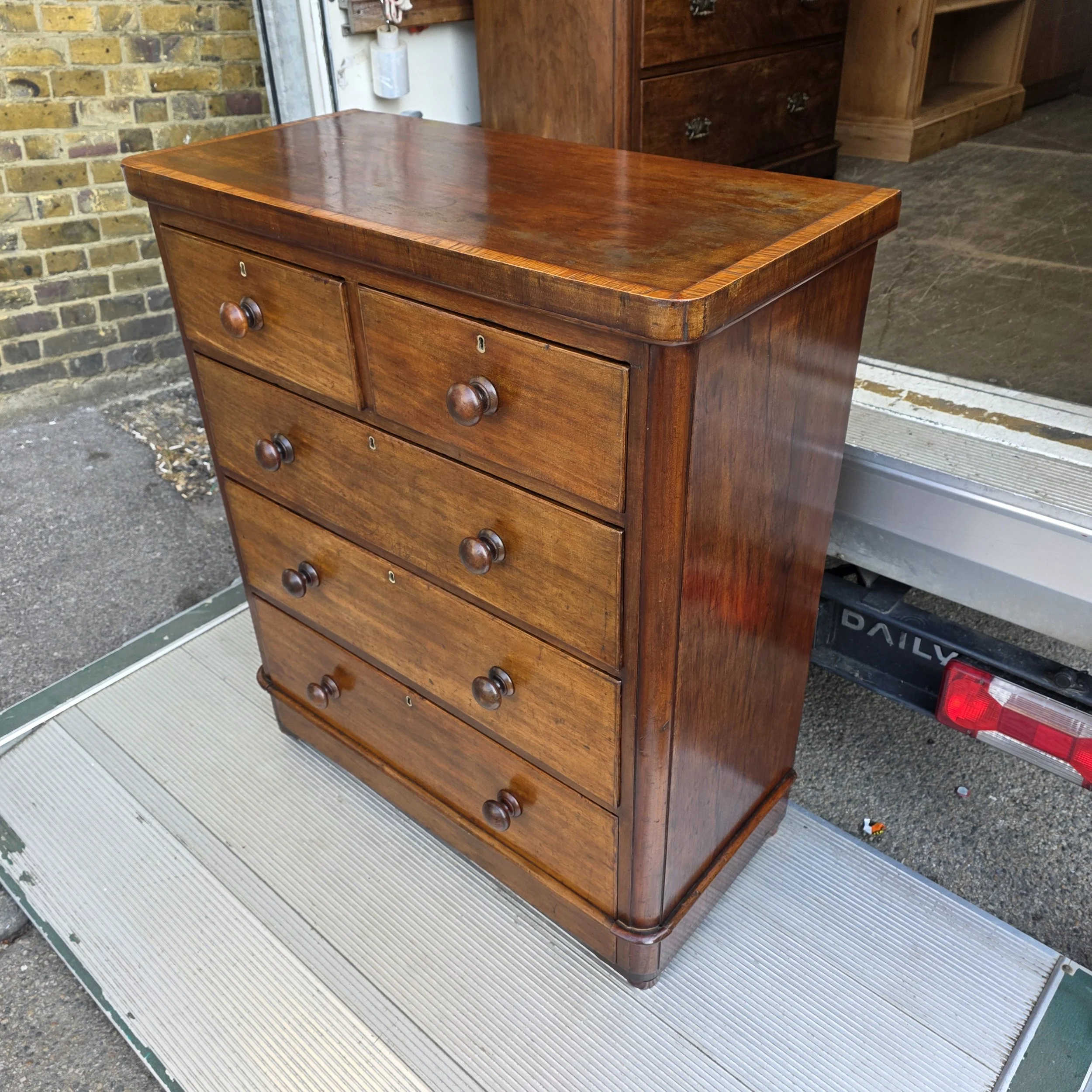 £320 - mahogany antique chest of drawers - 99cm wide 47cm deep 113cm high