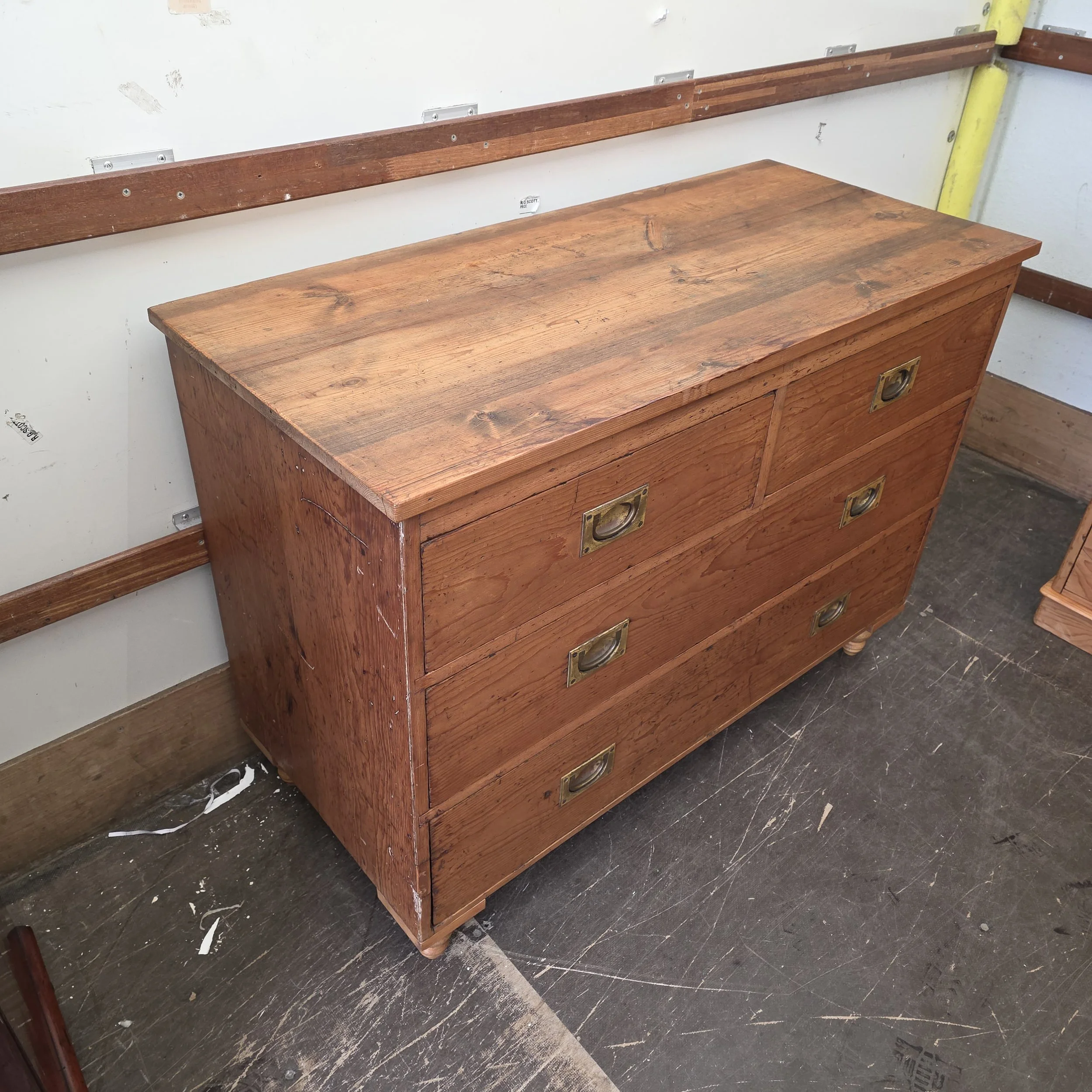 £275 - Pine chest of drawers  - 120cm wide 54cm deep 88cm high