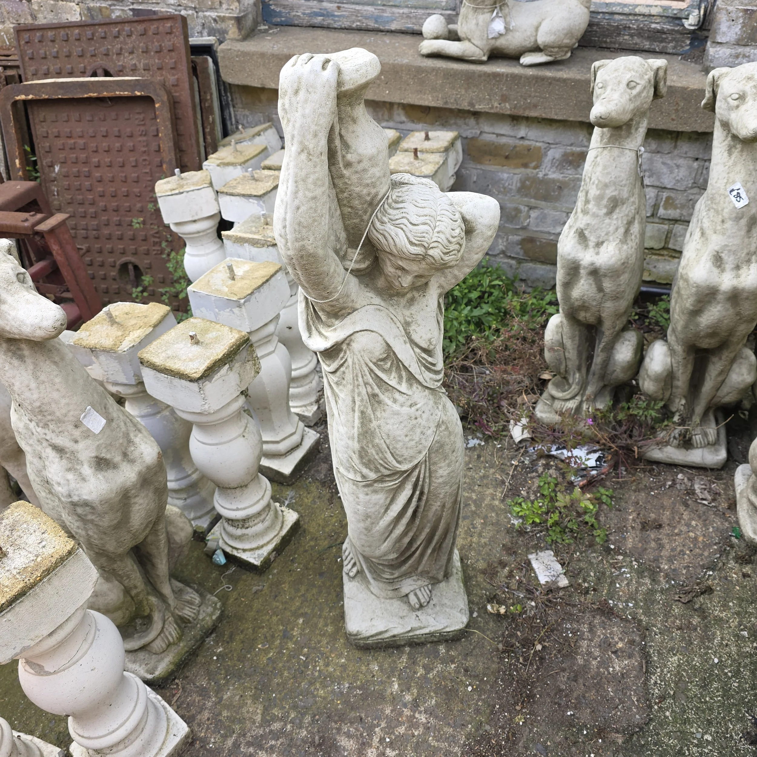 £95 - lady with urn