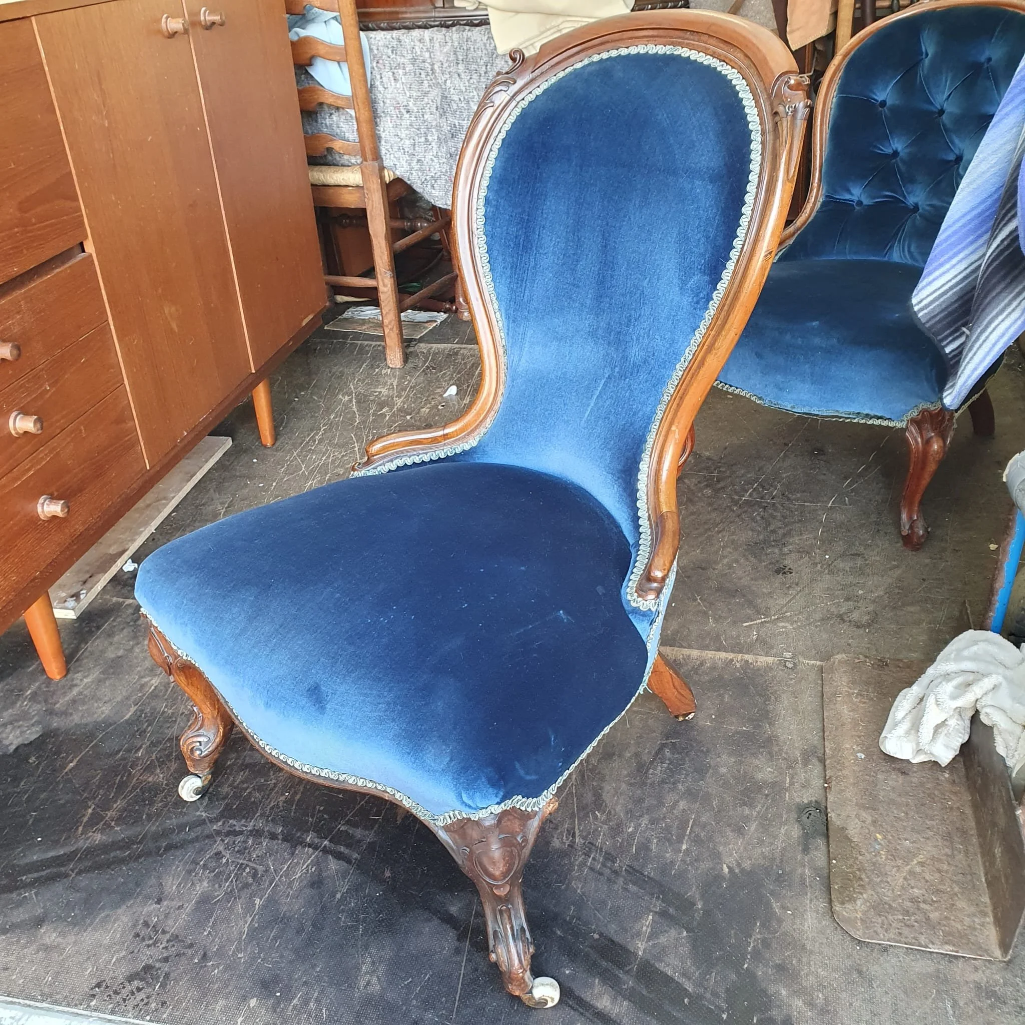 £95 - nursing chair