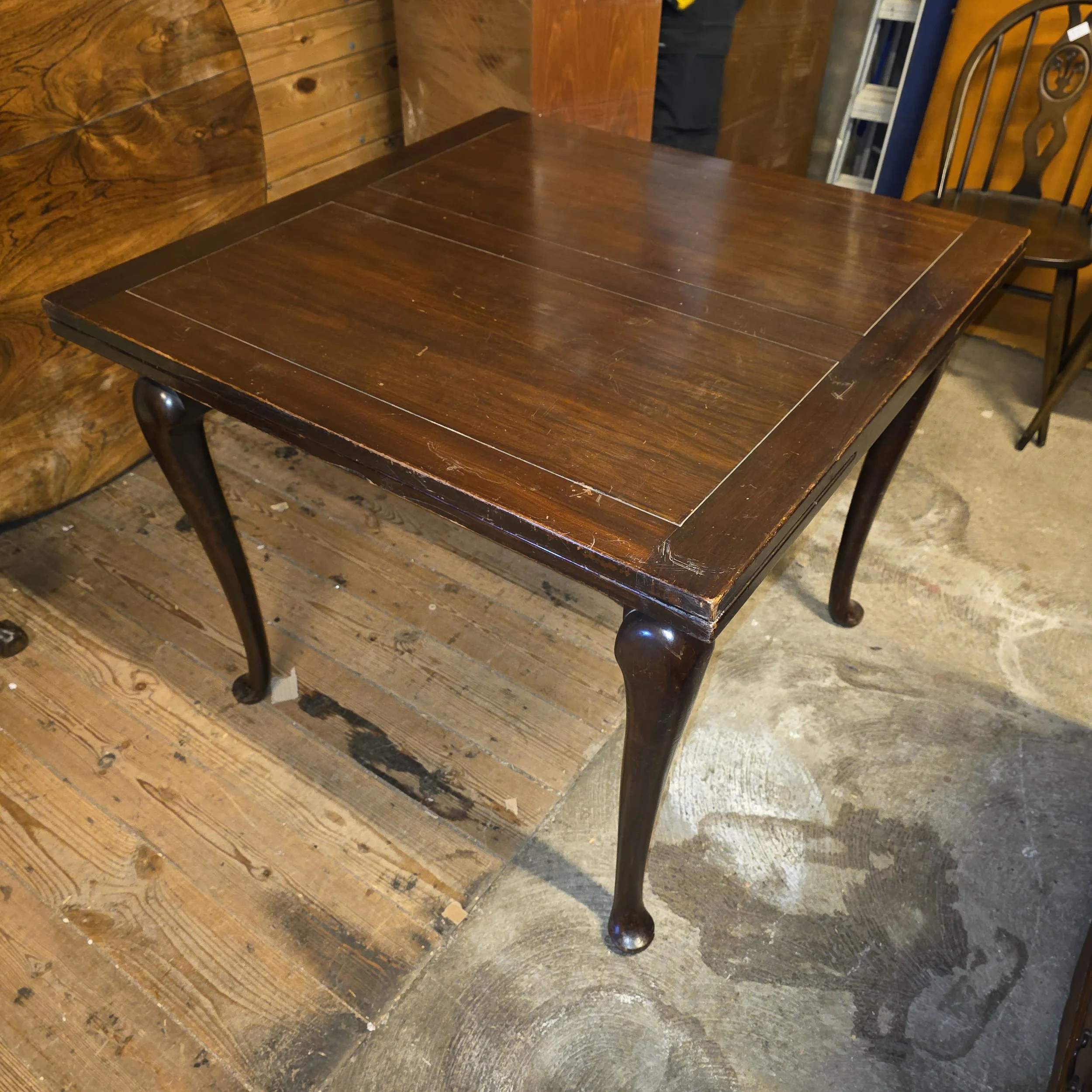 £145 - mahogany drawleaf  dinning table - 152cm open 91cm square closed  74cm high