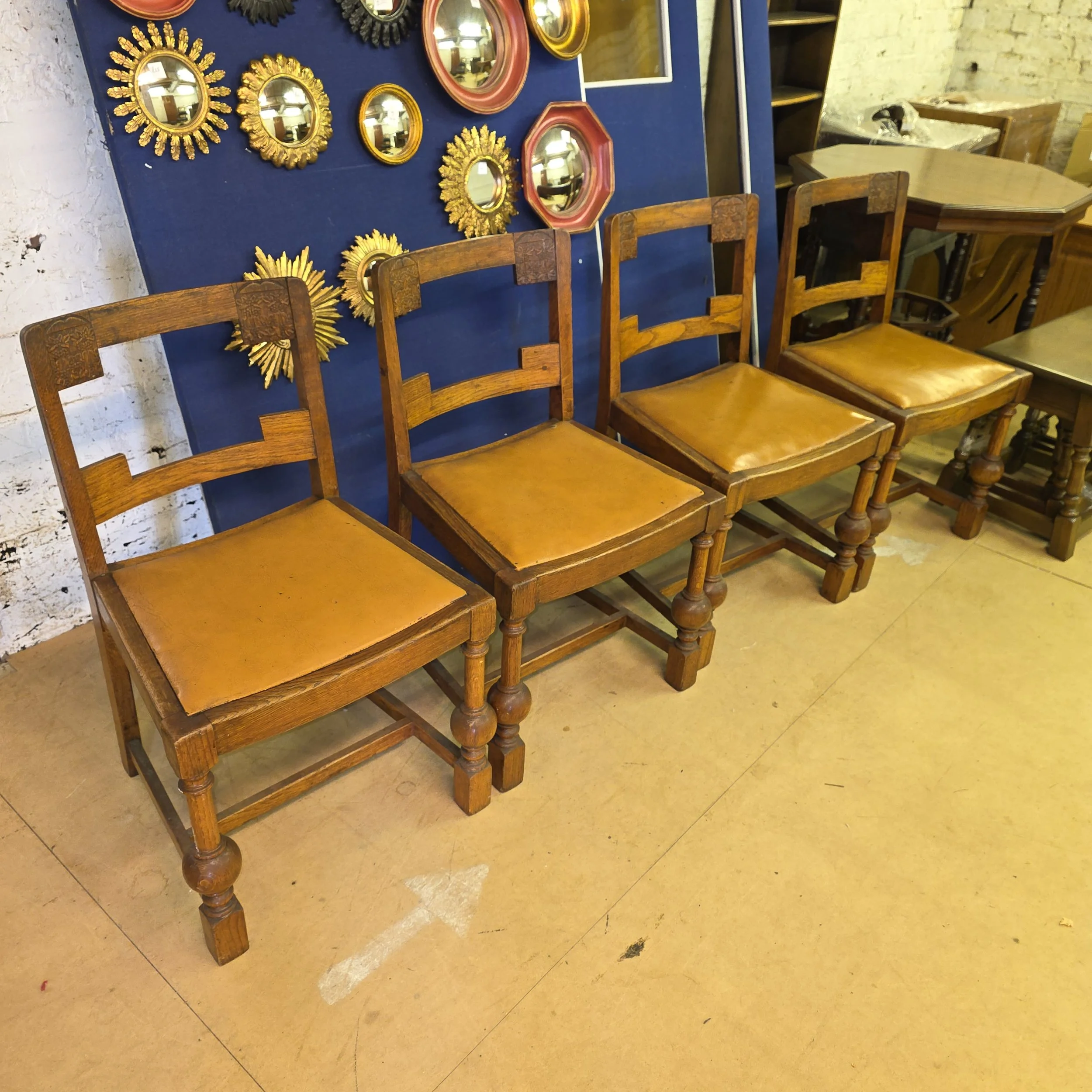 £75 set -  set of 4 dinning chairs oak