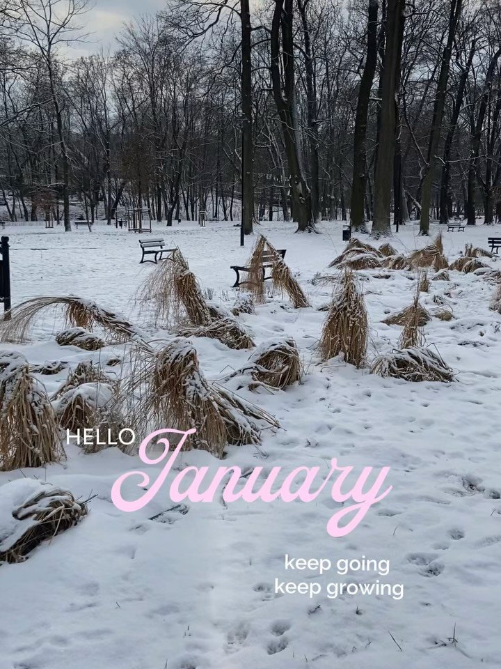 Nie pamietam tak zimnego stycznia&hellip; Parma tez marznie ale na szczęście pomagają sweterki. Dla nas polecam wełniane kurtki i płaszcze. 

#zimajestfajna 

zaluckakuczera.com

na zdjęciu mini hokkaido z miękkiej wełny ❄️