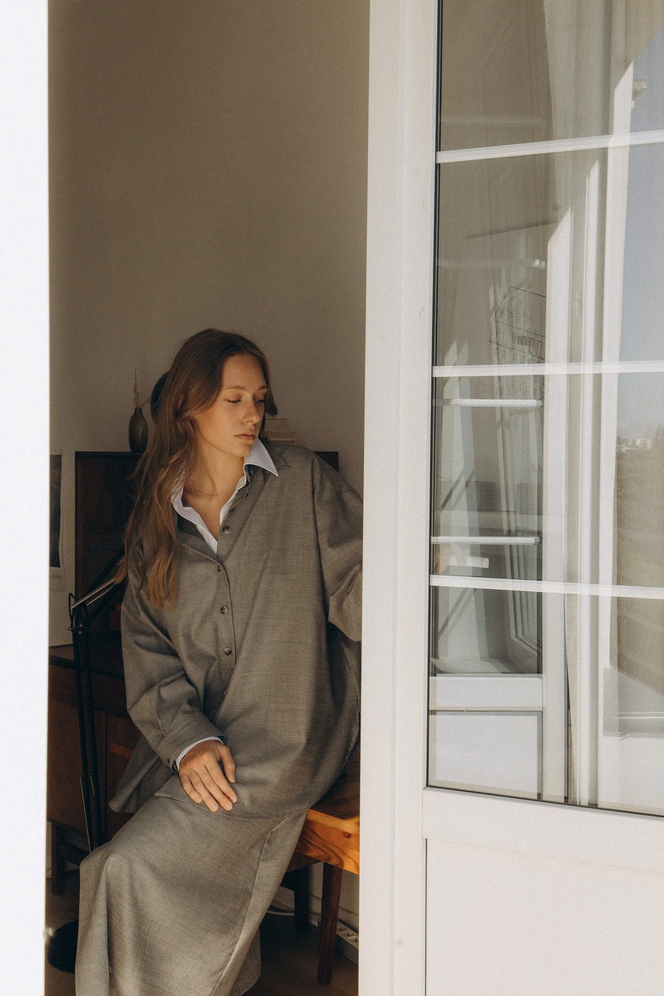 Camilla, koszula z wełny garniturowej