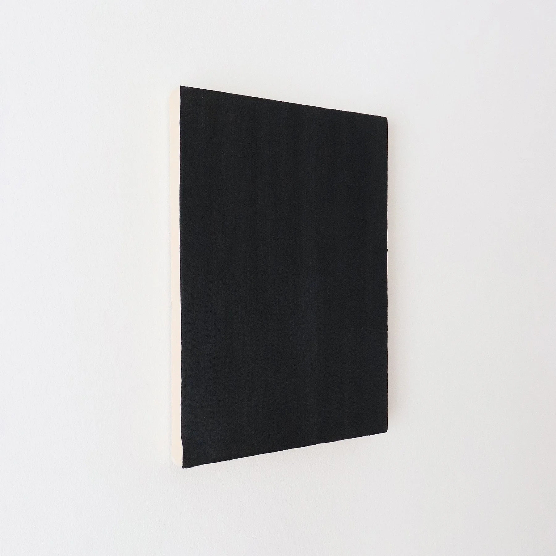00391CCT_Umbra-III_left_square_web.jpg