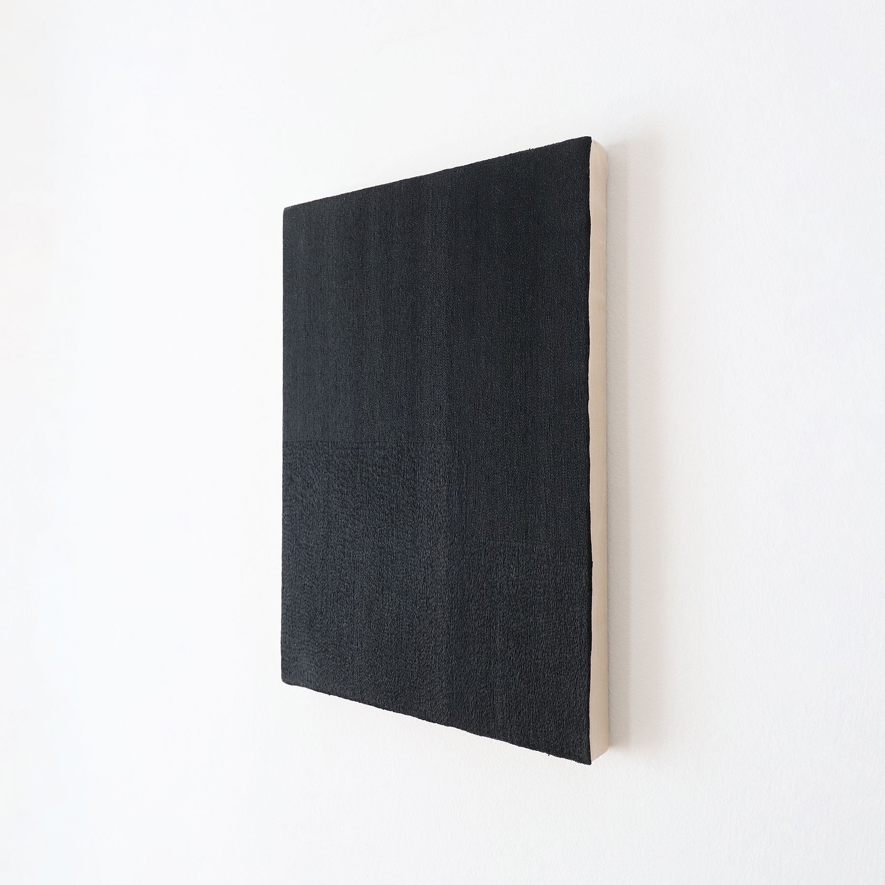 00391CCT_Umbra-III_right_square_web.jpg