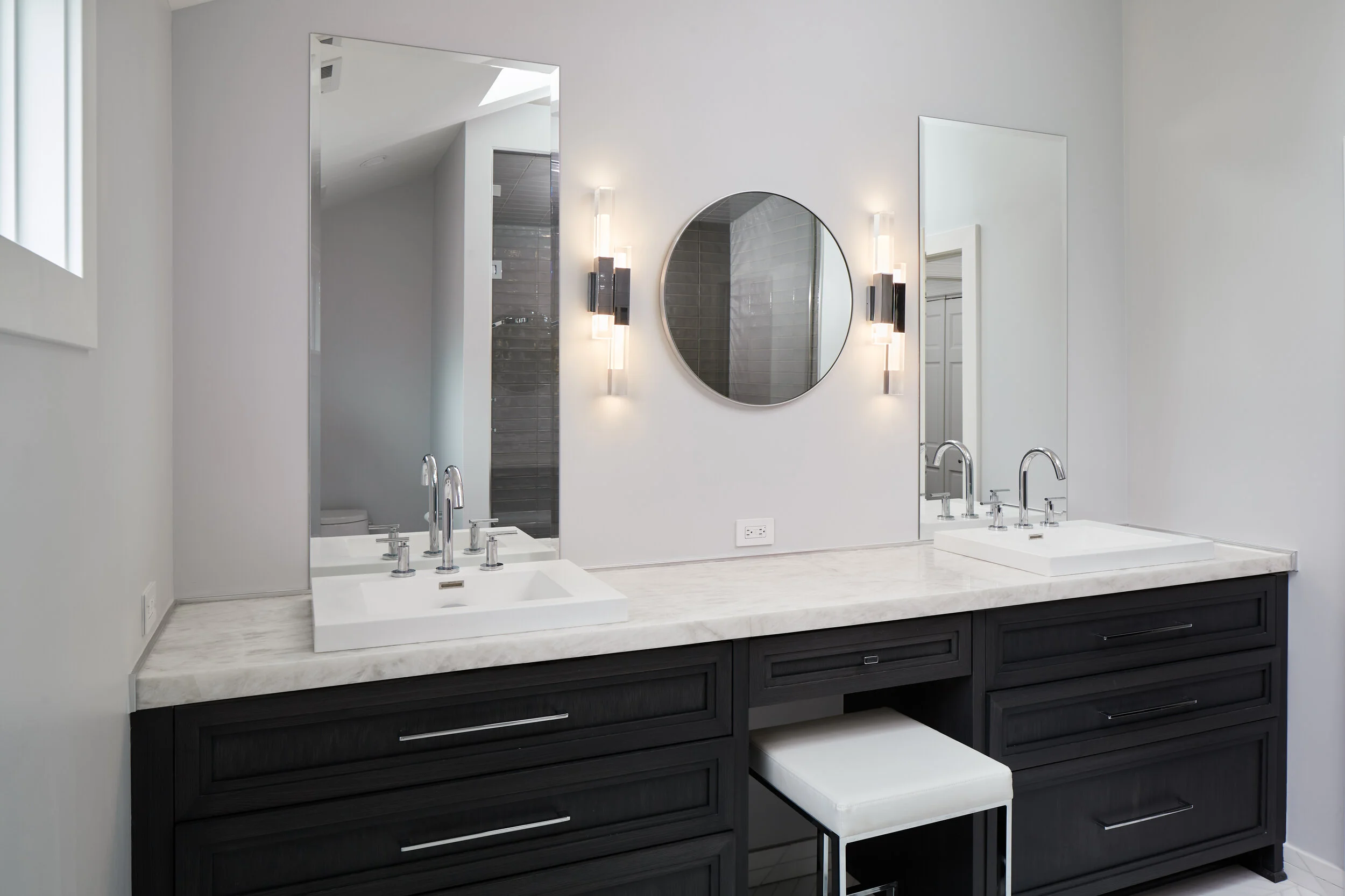Master Bathroom.jpg