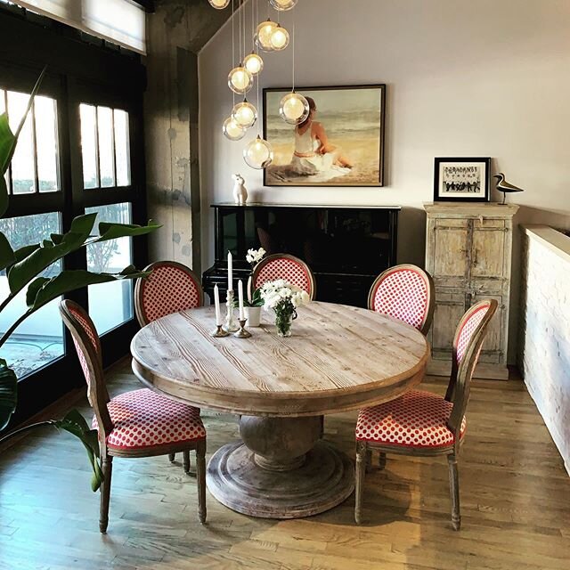 This sweet University Village condo is now as full of personality and charm as it&rsquo;s fantastic owner. Love the mix of vintage and modern in this eclectic home. Swipe left to see the original space.
&bull;&bull;&bull;&bull;&bull;&bull;&bull;
@kra