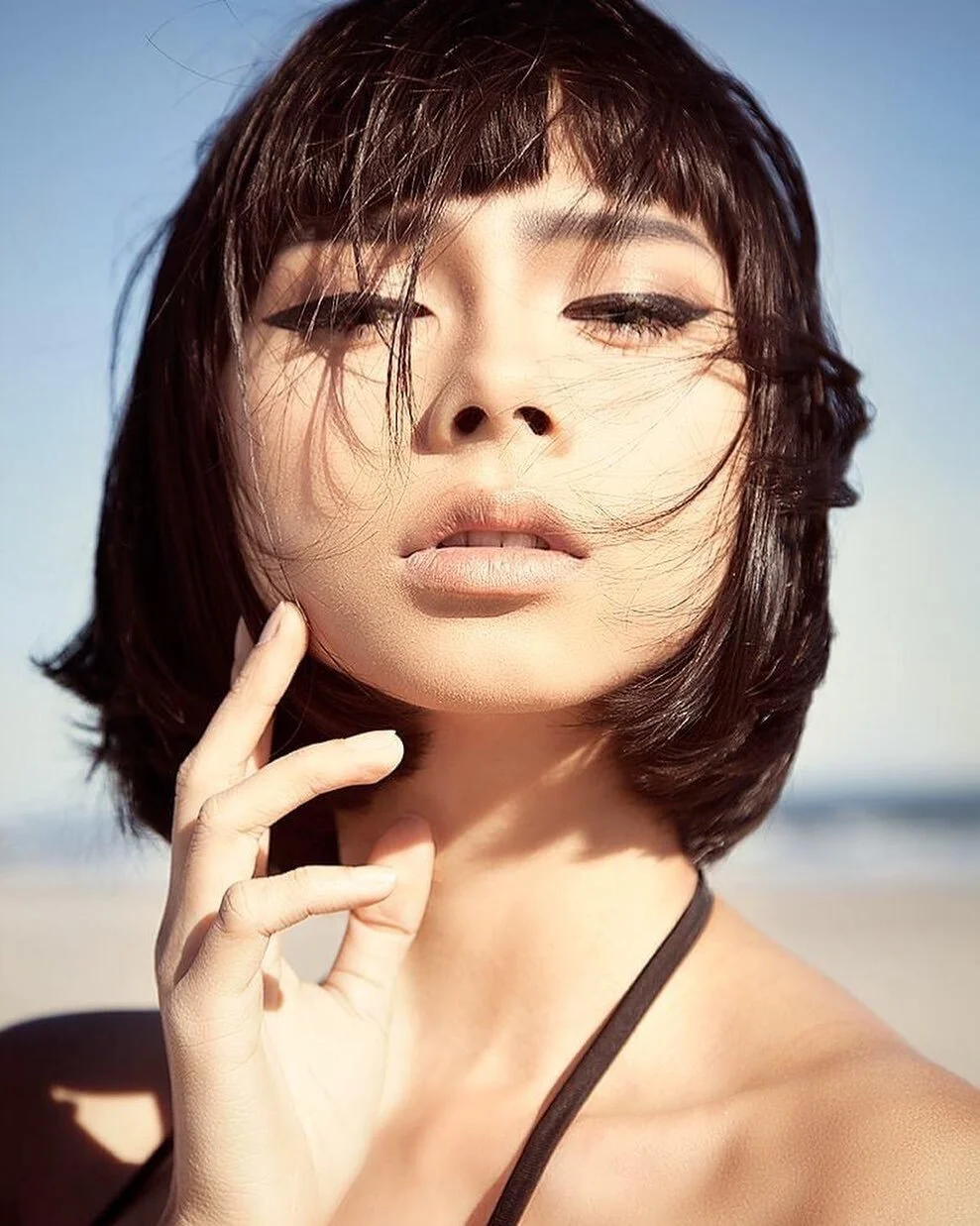 I used to hate this round face. But I owe it to the artists who could see and show the beauty in me that I couldn&rsquo;t see in myself.

#TBT with Robert Szatmari (@robert_szatmari) 💕