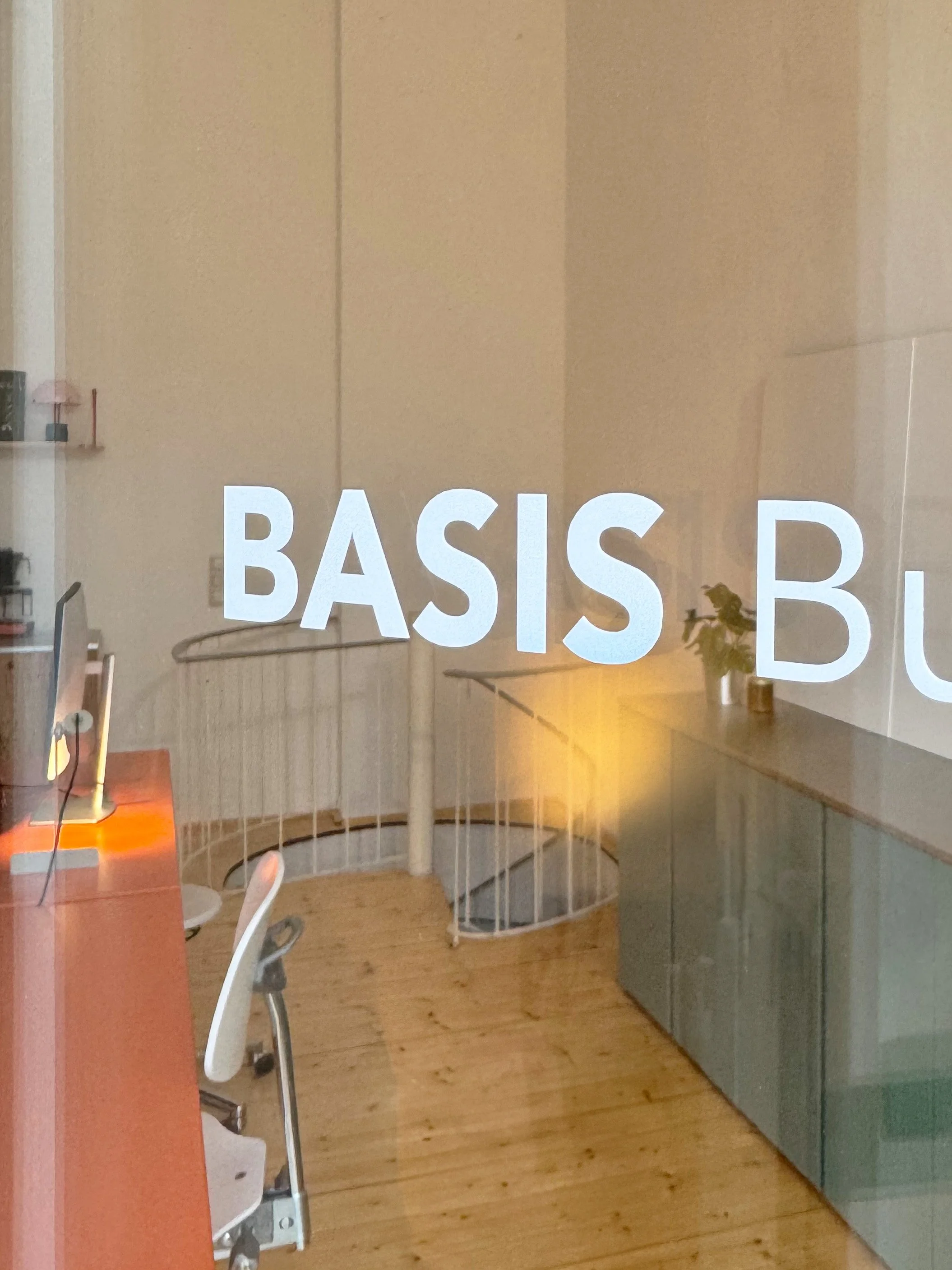 BASIS_241212_Büro4.jpg