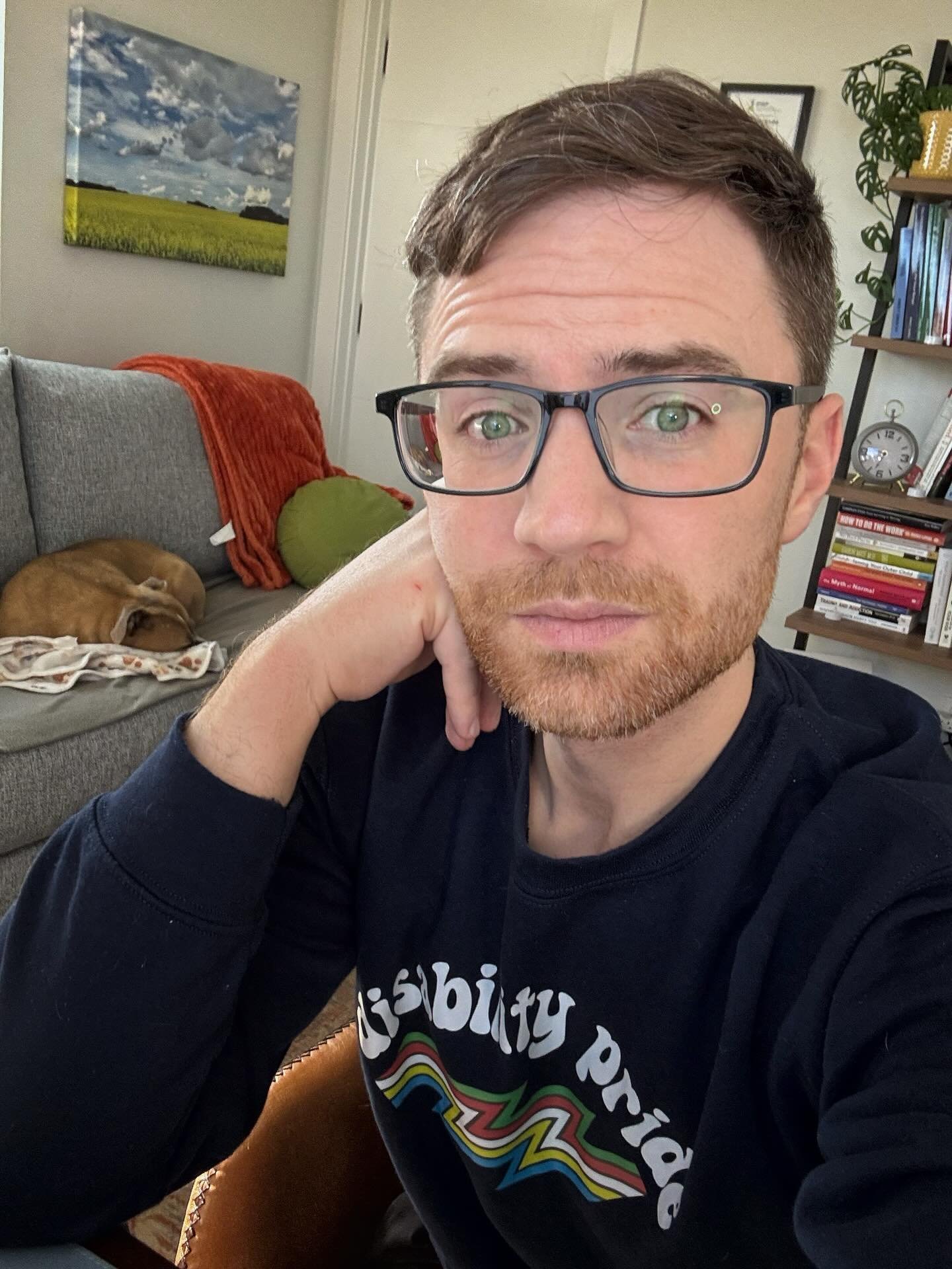 🍂Hi, I&rsquo;m Michael and I&rsquo;m a Registered Social Worker, Associate S*x Addiction Therapist, Associate Multiple Addiction Therapist, and an EMDR-Trained Clinician in my solo private practice. I&rsquo;m licensed and/or have approval to work wi