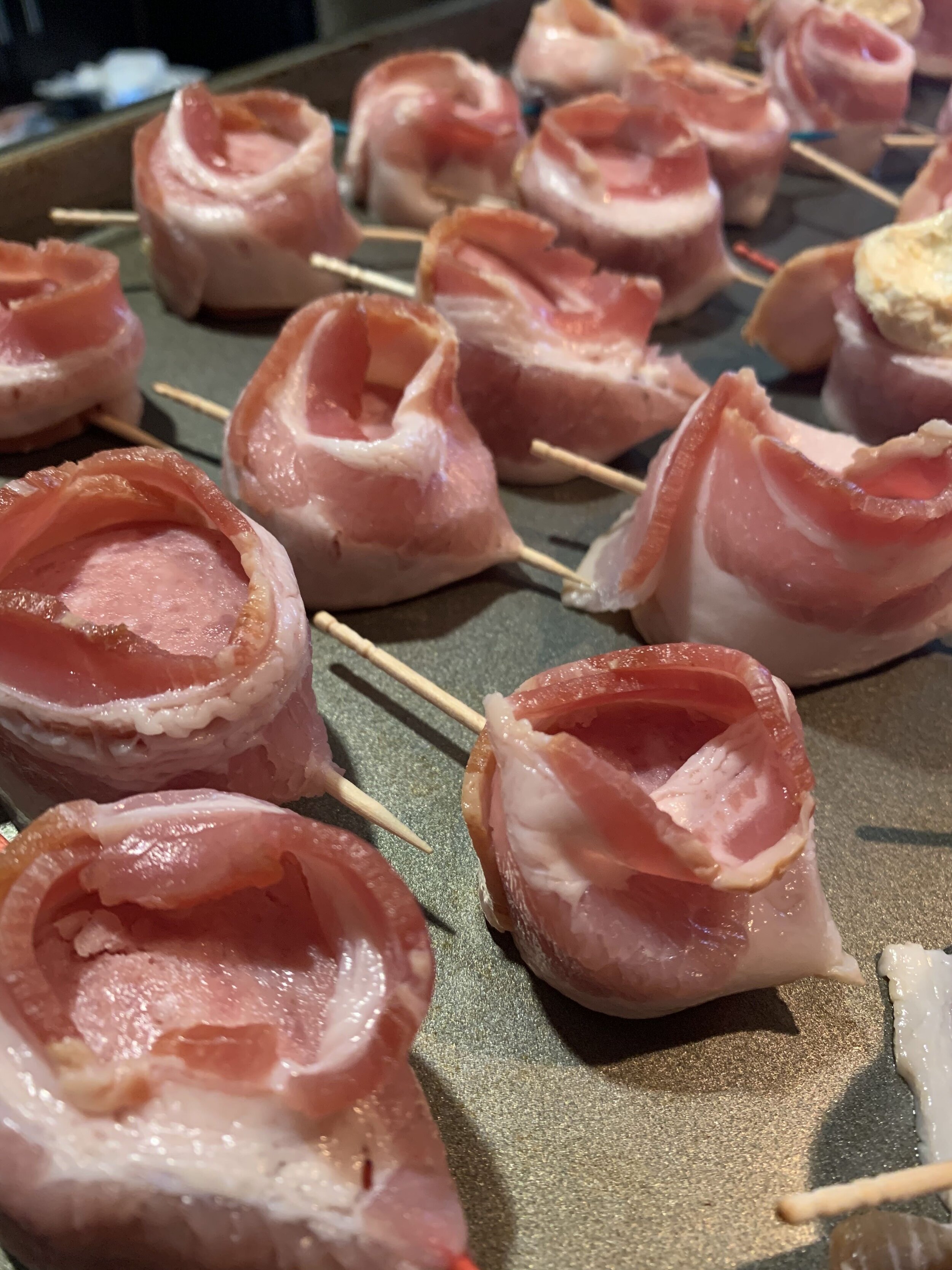 Pig Poppers — Willy B's Barbecue