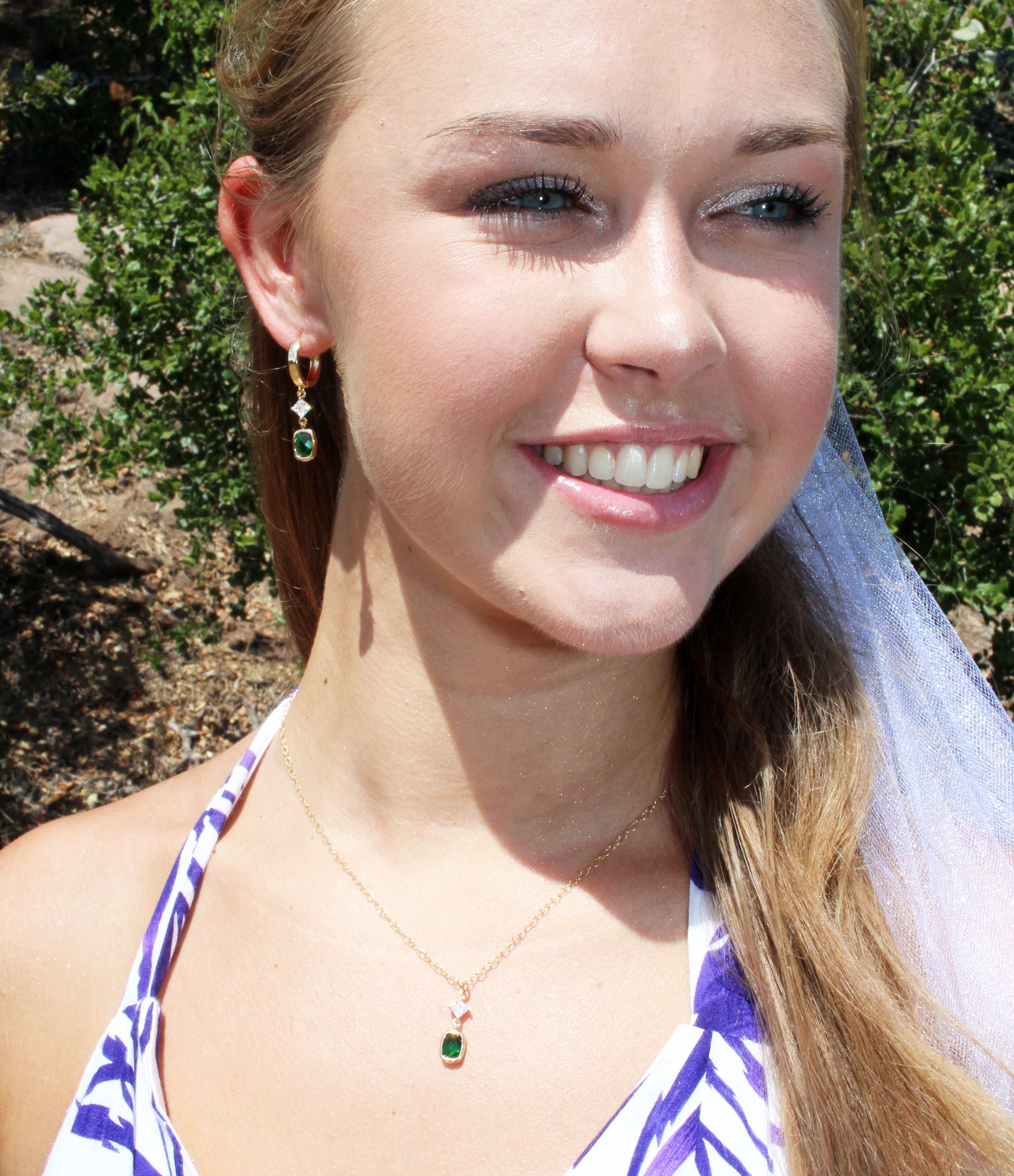 green bridal set1.jpg