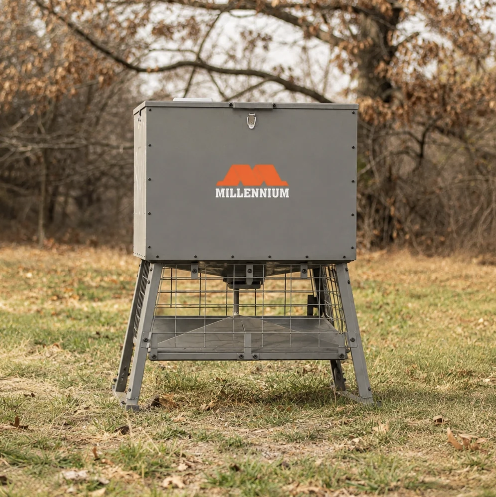 Millennium Dinner Bell 600 Feeder