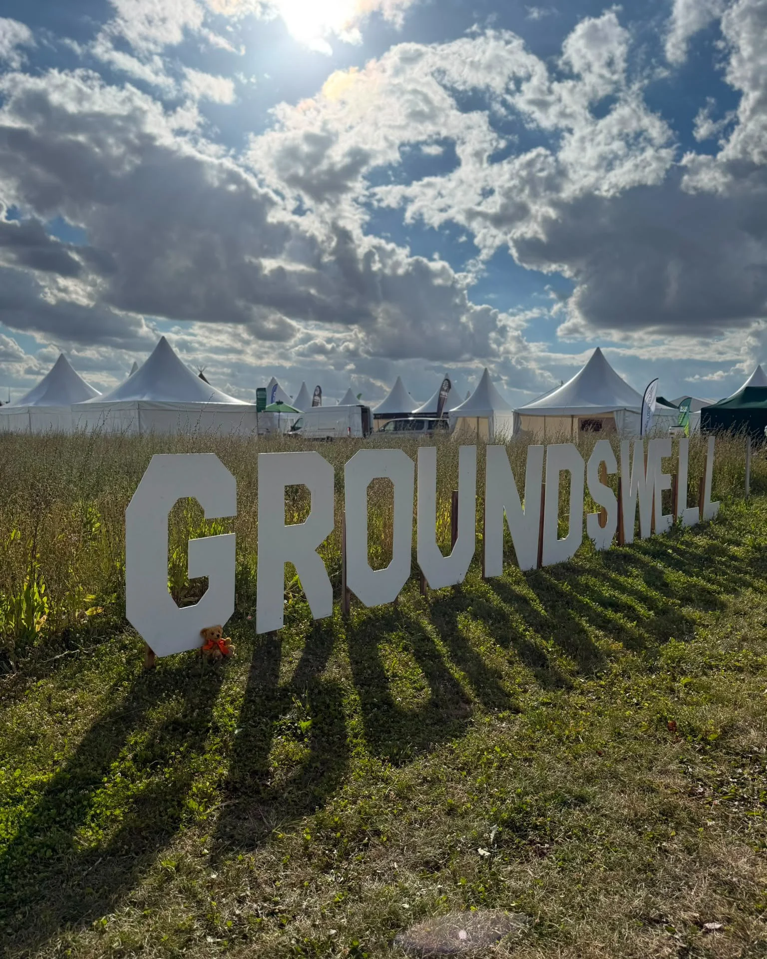 We're at @groundswell_agriculture  today! 🌸🌾

If you're looking for a break from the sun, come and visit us at the Farming Help Stand, hosted in partnership with @fcncharity .

This year, we've teamed up with a number of fantastic organisations to 