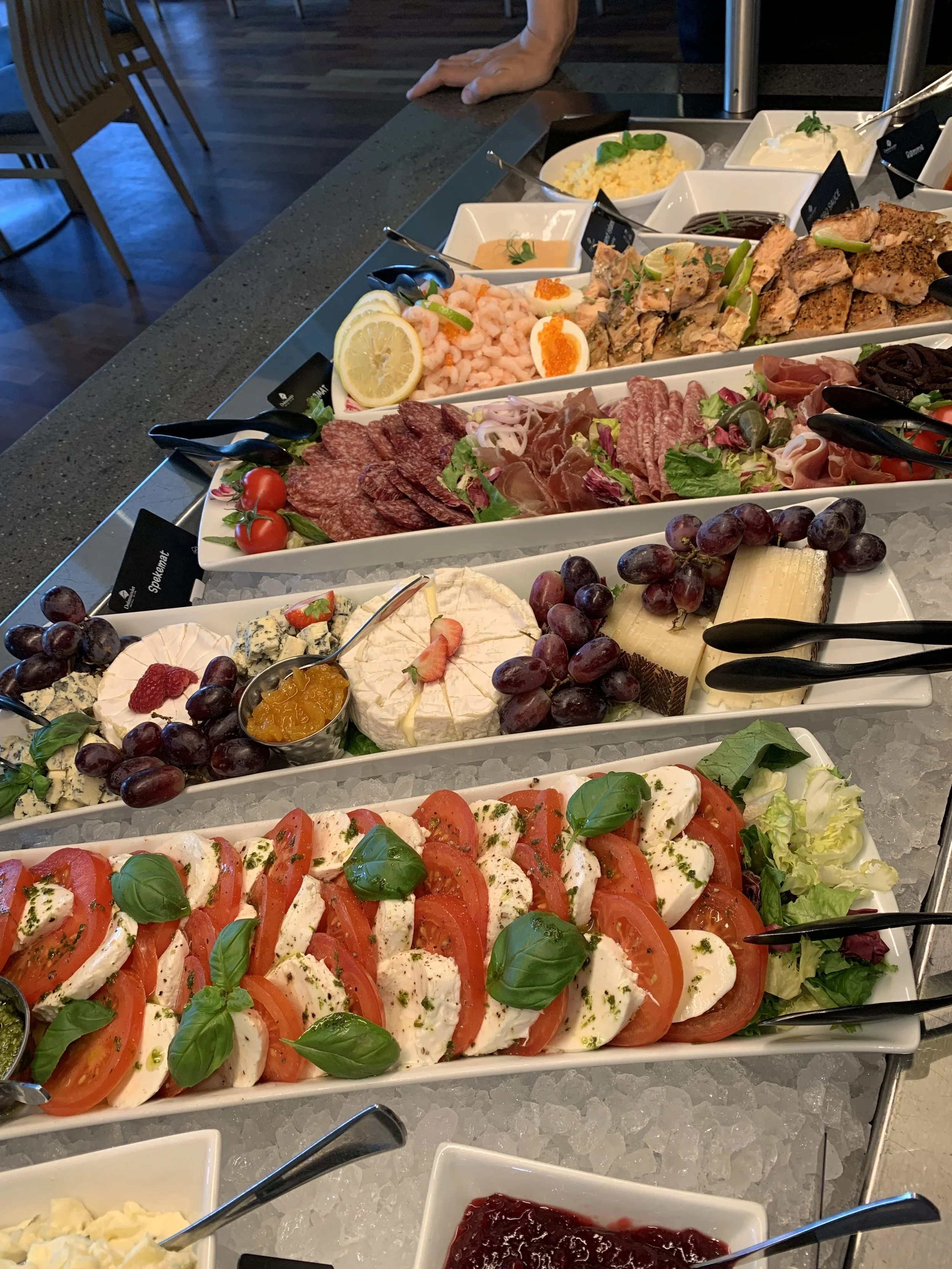 Nyhet! Stor søndagsbuffet - hver søndag!