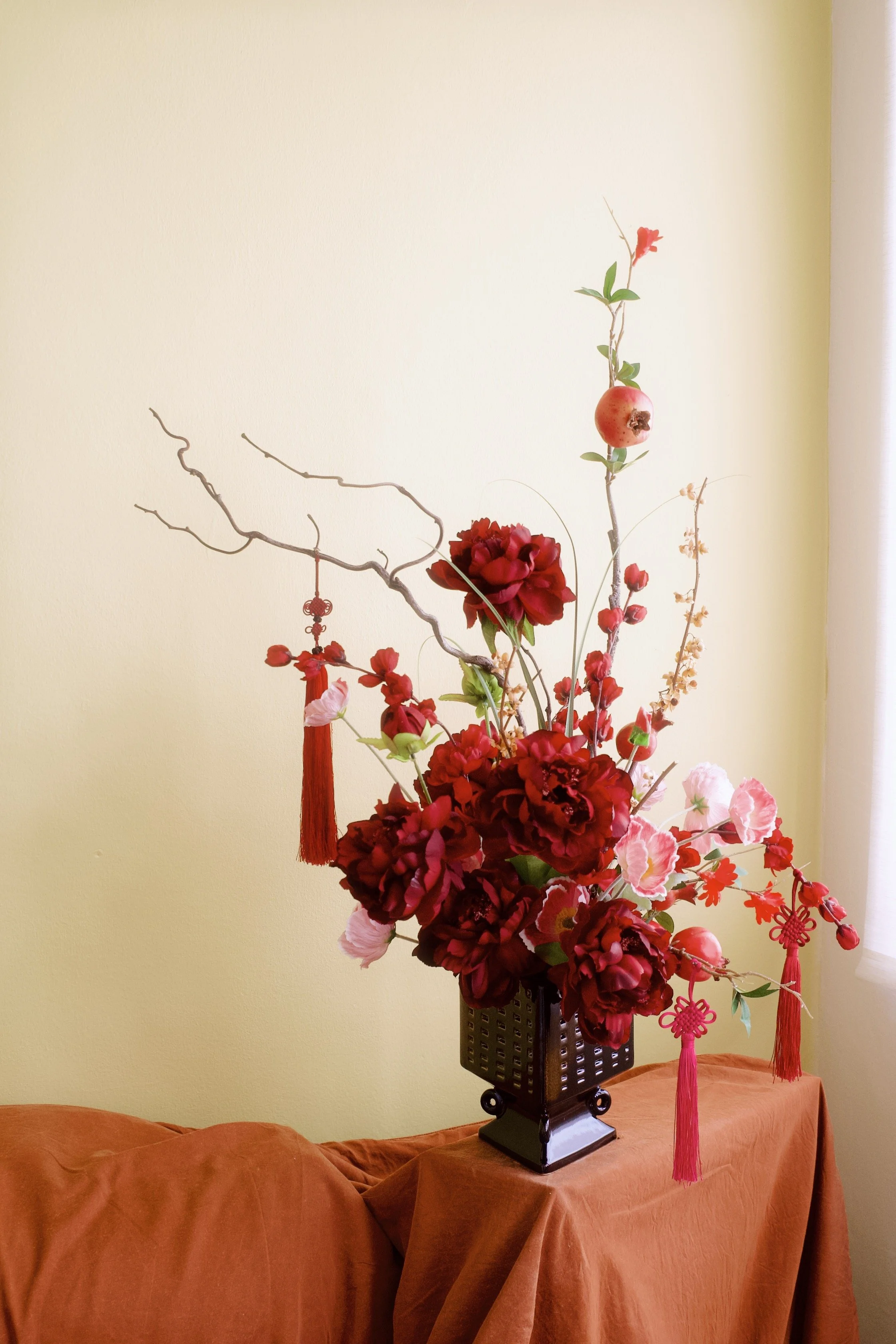 Crimson Anchor · 绛定