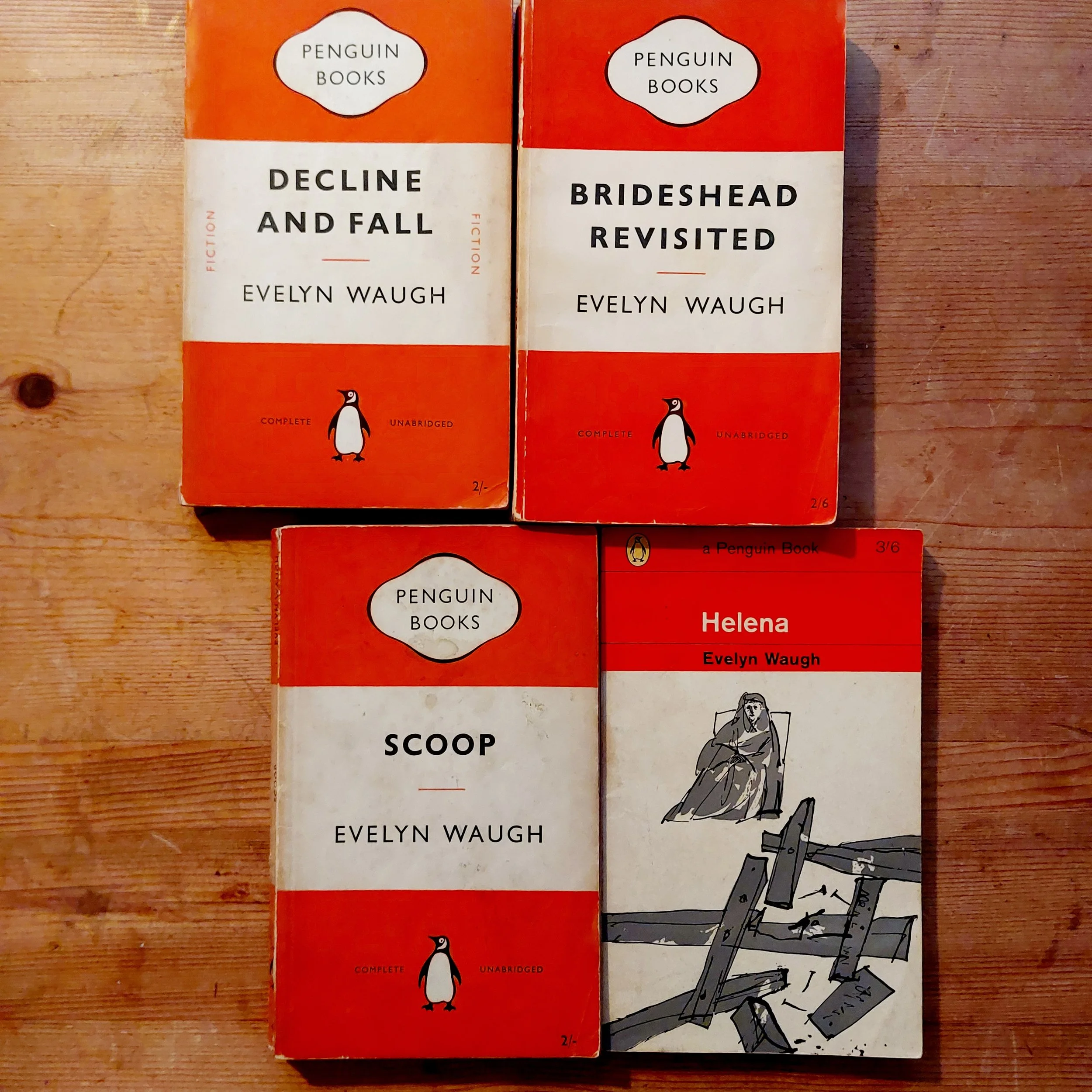 Evelyn Waugh Vintage Penguin Fiction Book Bundle