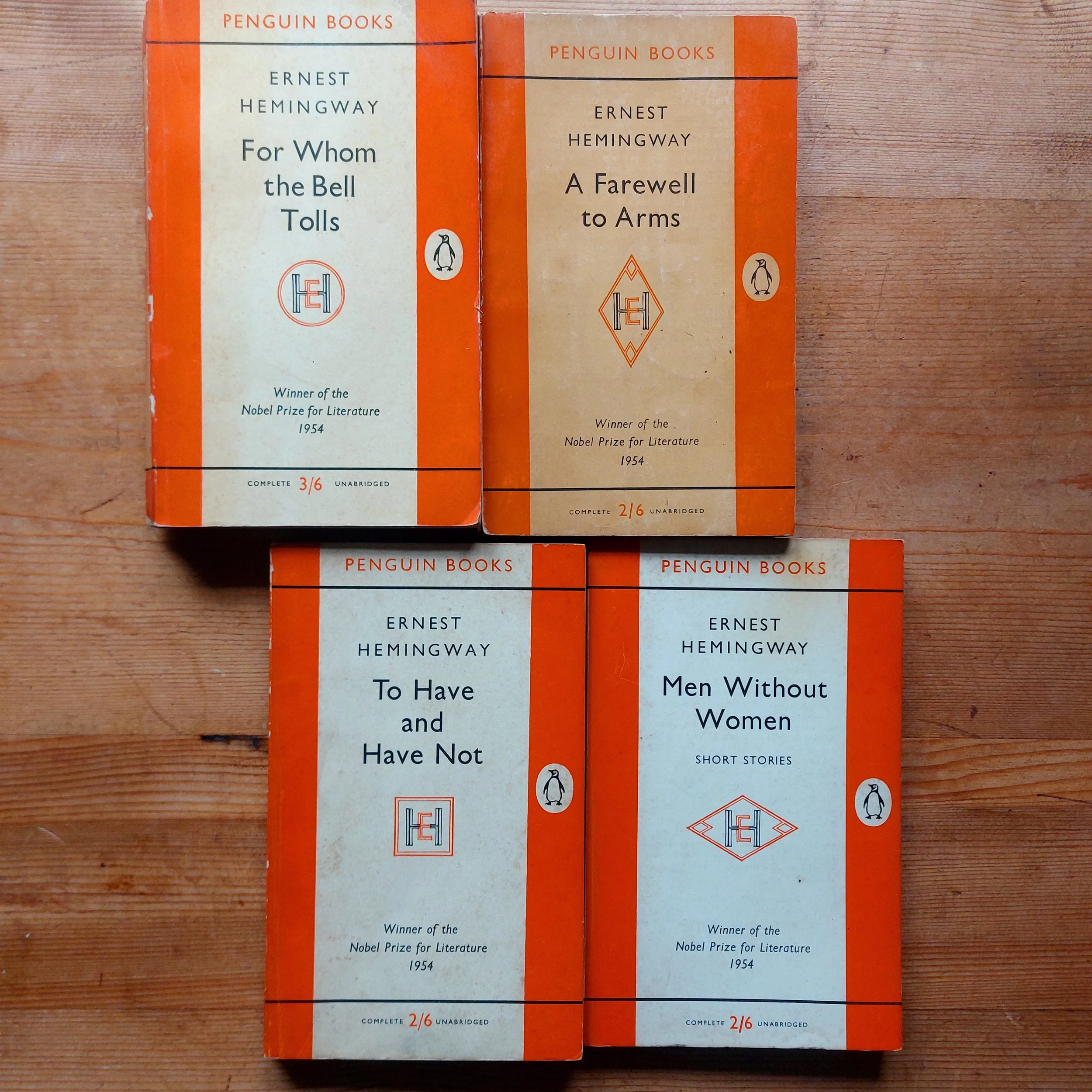 Ernest Hemingway Vintage Penguin Fiction Bundle