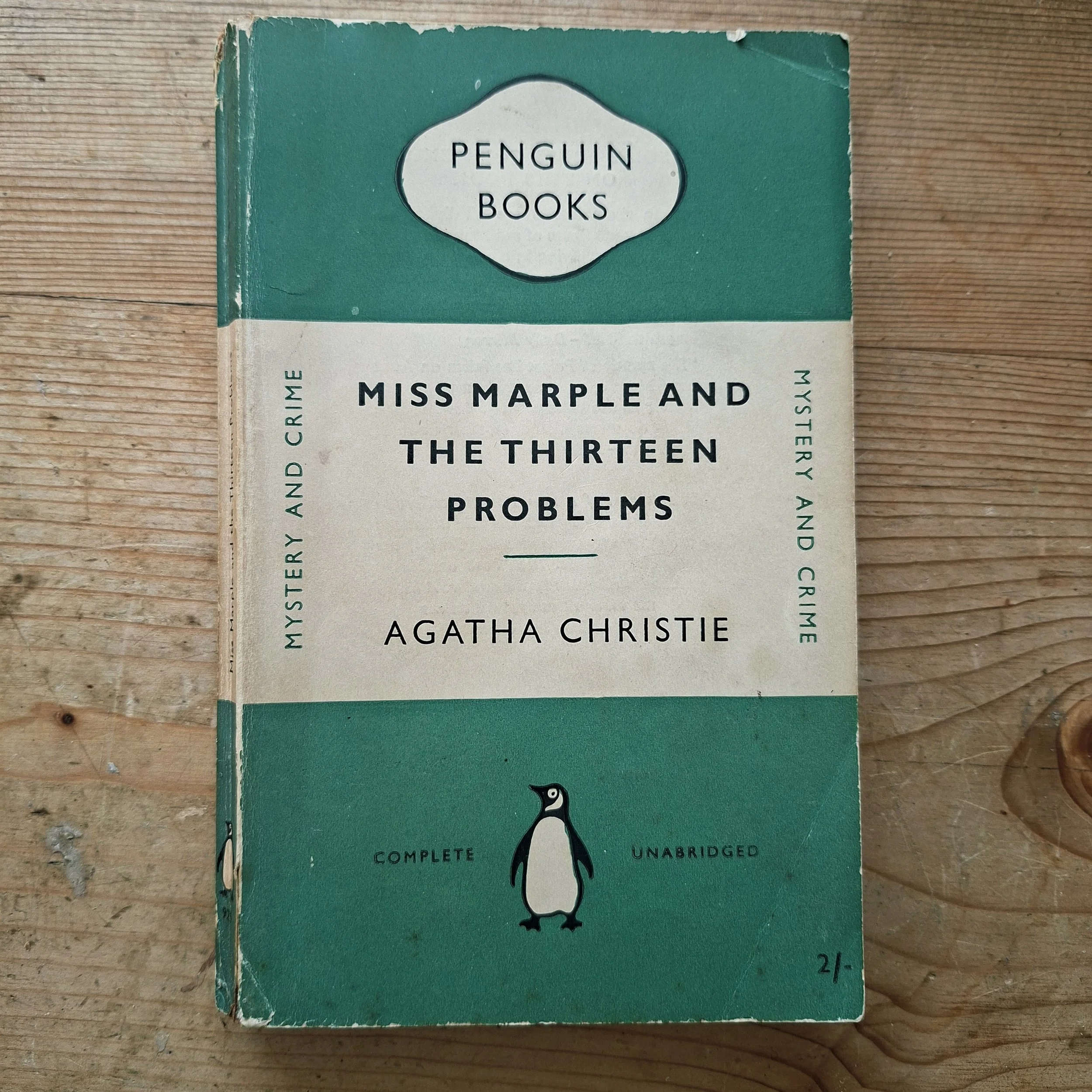Miss Marple and the Thirteen Problems