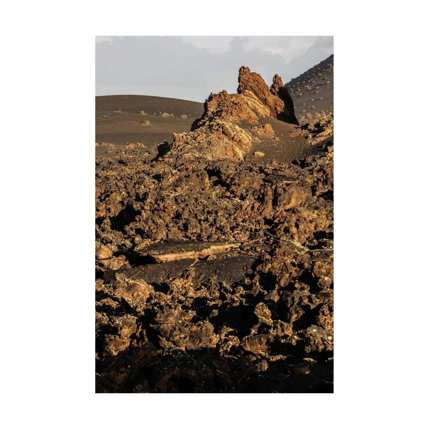 🌋 Frozen in Time: Lava Sculptures of Timanfaya 🌋
The rugged formations in this image are more than just rocks&mdash;they&rsquo;re sculptures created by volcanic forces, frozen in time. As the lava from ancient eruptions cooled, it solidified into j