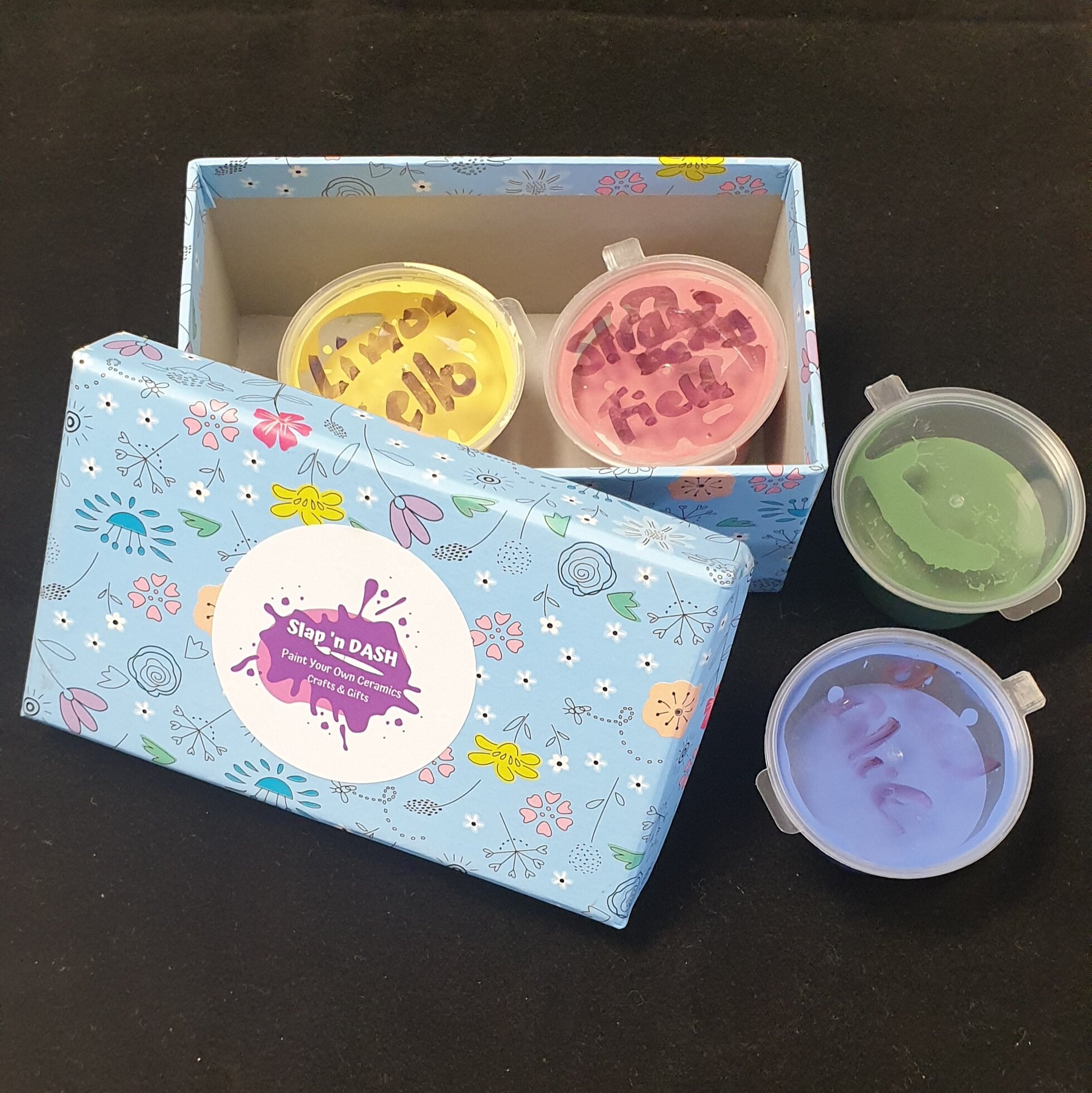 Underglaze Kit  x 4 Pots