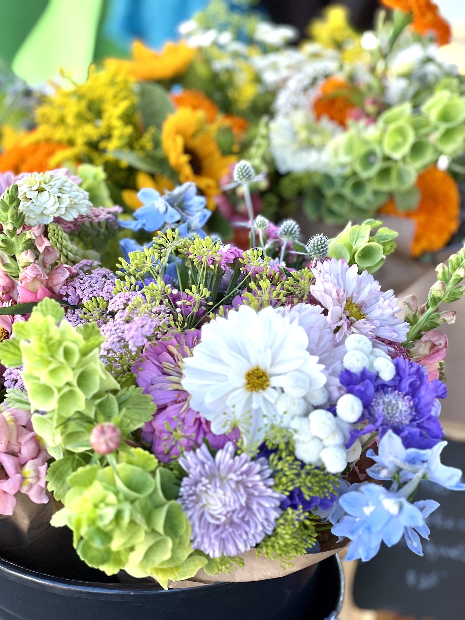 monthly-CSA-bouquet-subscription-Smiling-Frog-Farm.jpg