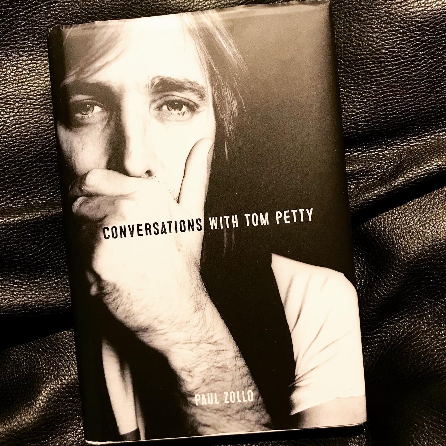 Great Christmas reading #tompetty #tompettyandtheheartbreakers