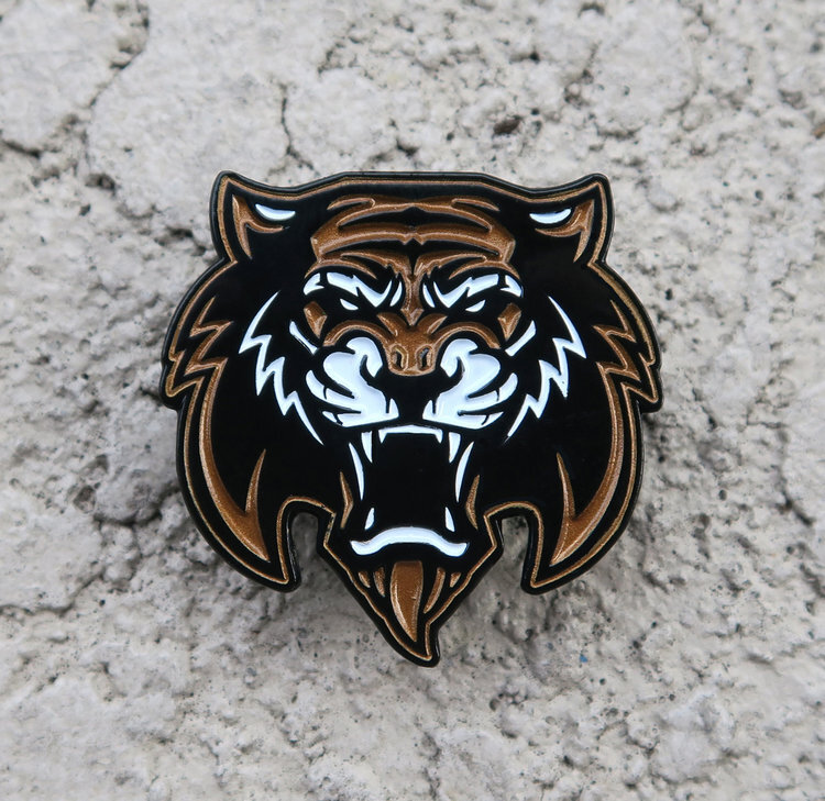 TIGER STRIKE PIN
