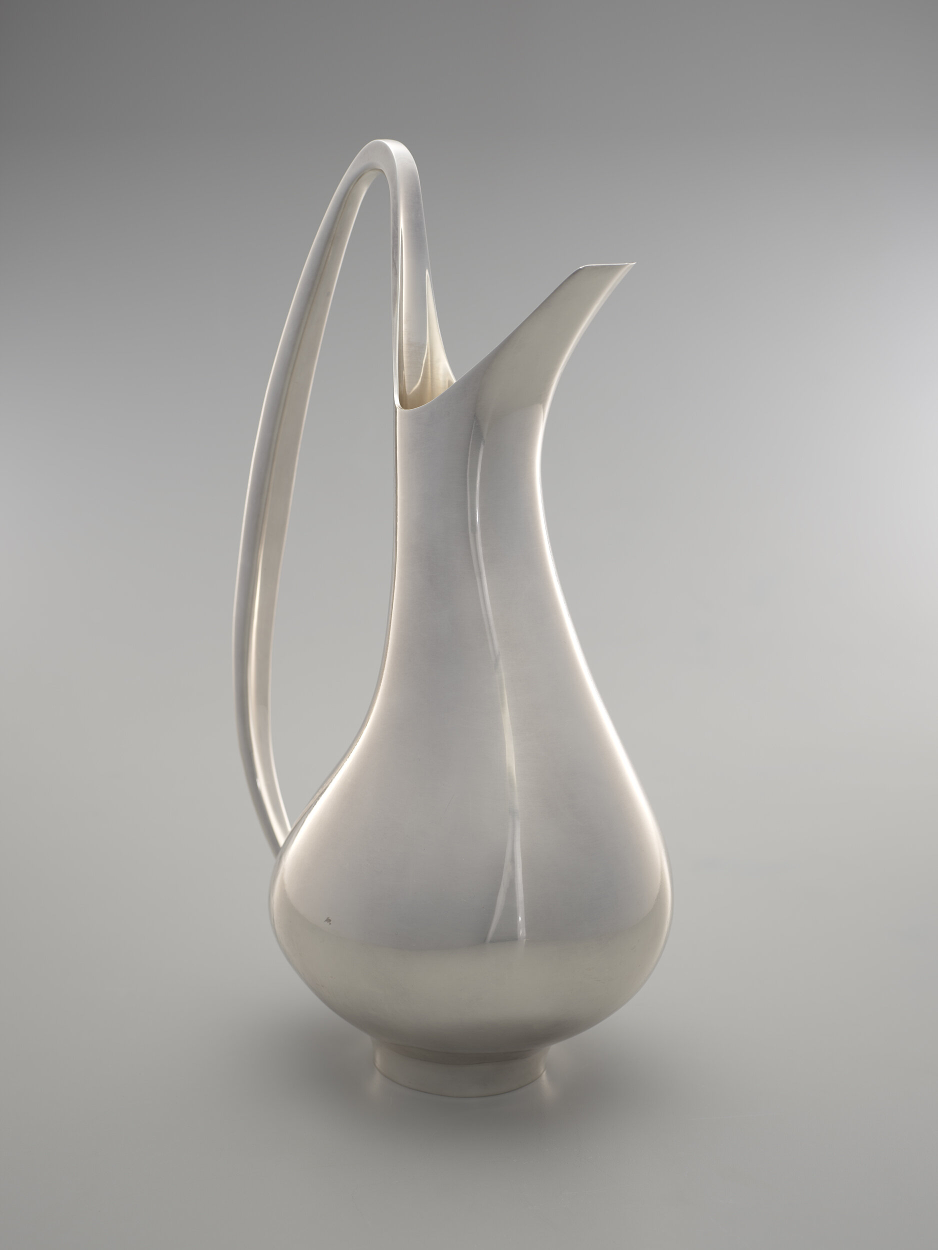  Henning Koppel (Danish, 1918-1981), Pitcher (The Large Swan), ca. 1956, sterling silver, The Carol and Seymour Haber Collection. Image courtesy Portland Art Museum, Portland, Oregon, L2005.29.1 