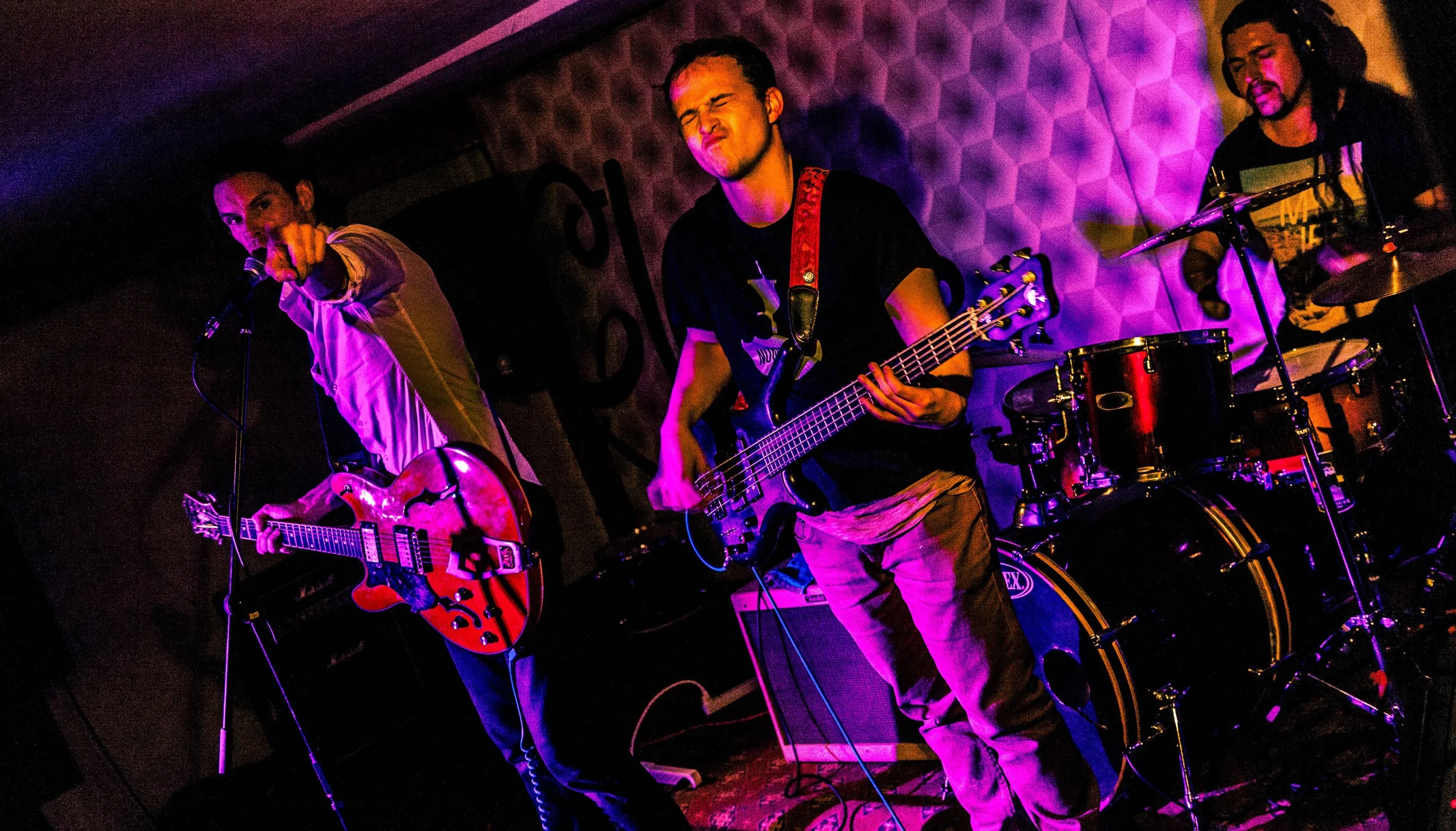 FC26 - Bogota Show Pic 2016A.jpg