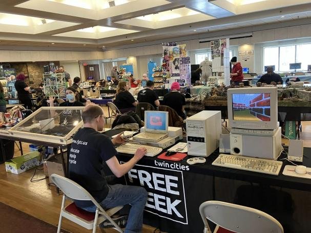 Retro computer parts — Free Geek Twin Cities