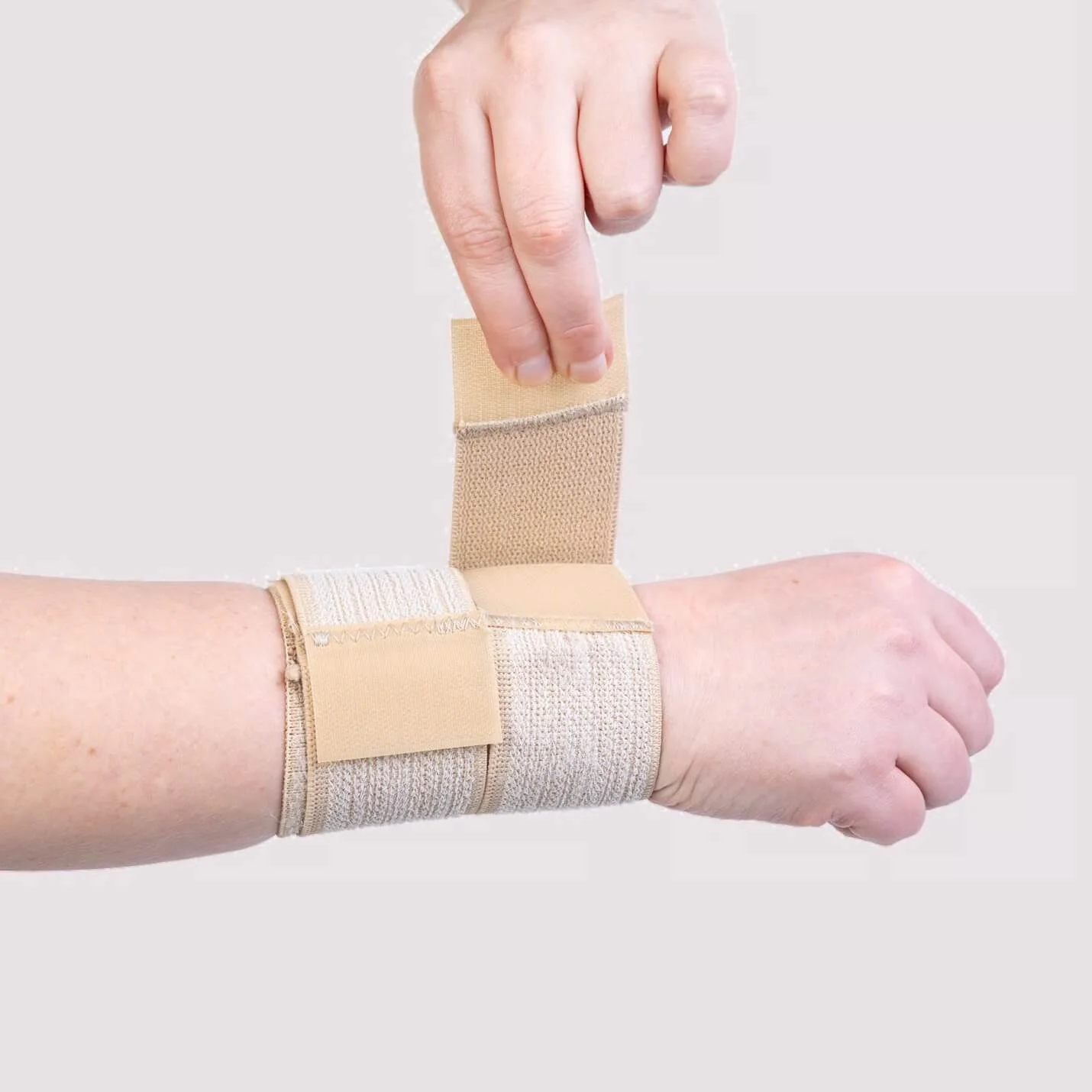 Wrist Restore apply 4.jpeg