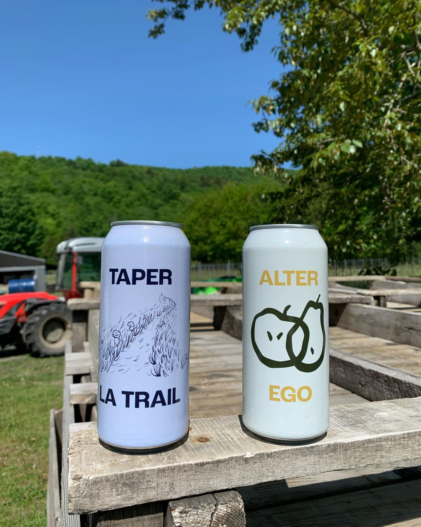 On avait bien h&acirc;te de pouvoir vous montrer nos deux nouveaux cidres en canettes!  Taper la trail 🍎. Alter ego🍎🍐. Les livraisons ont commenc&eacute; cette semaine pour nos amis des &eacute;piceries fines et continueront dans les prochains jou